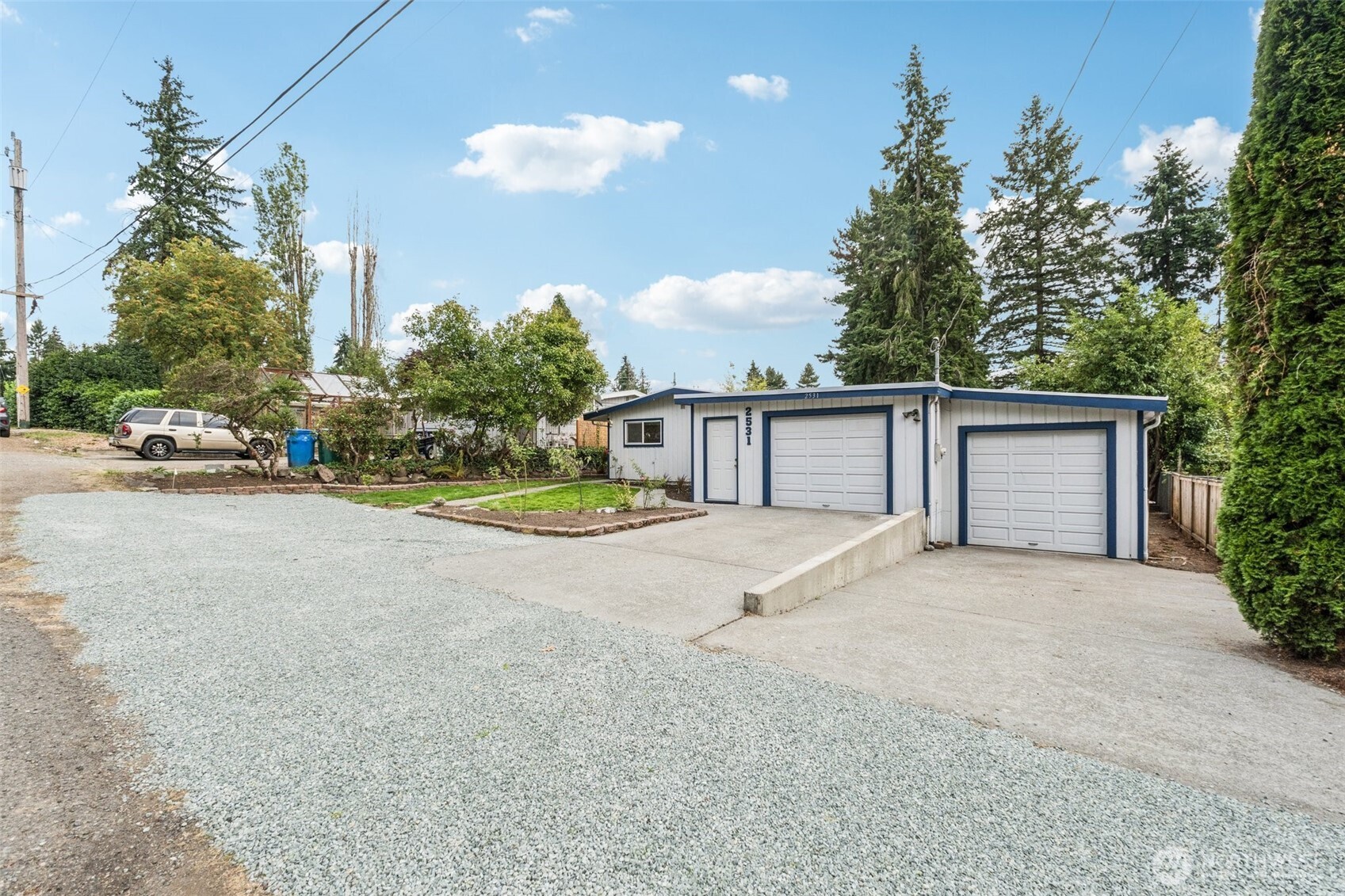 2531 NE 204th Street