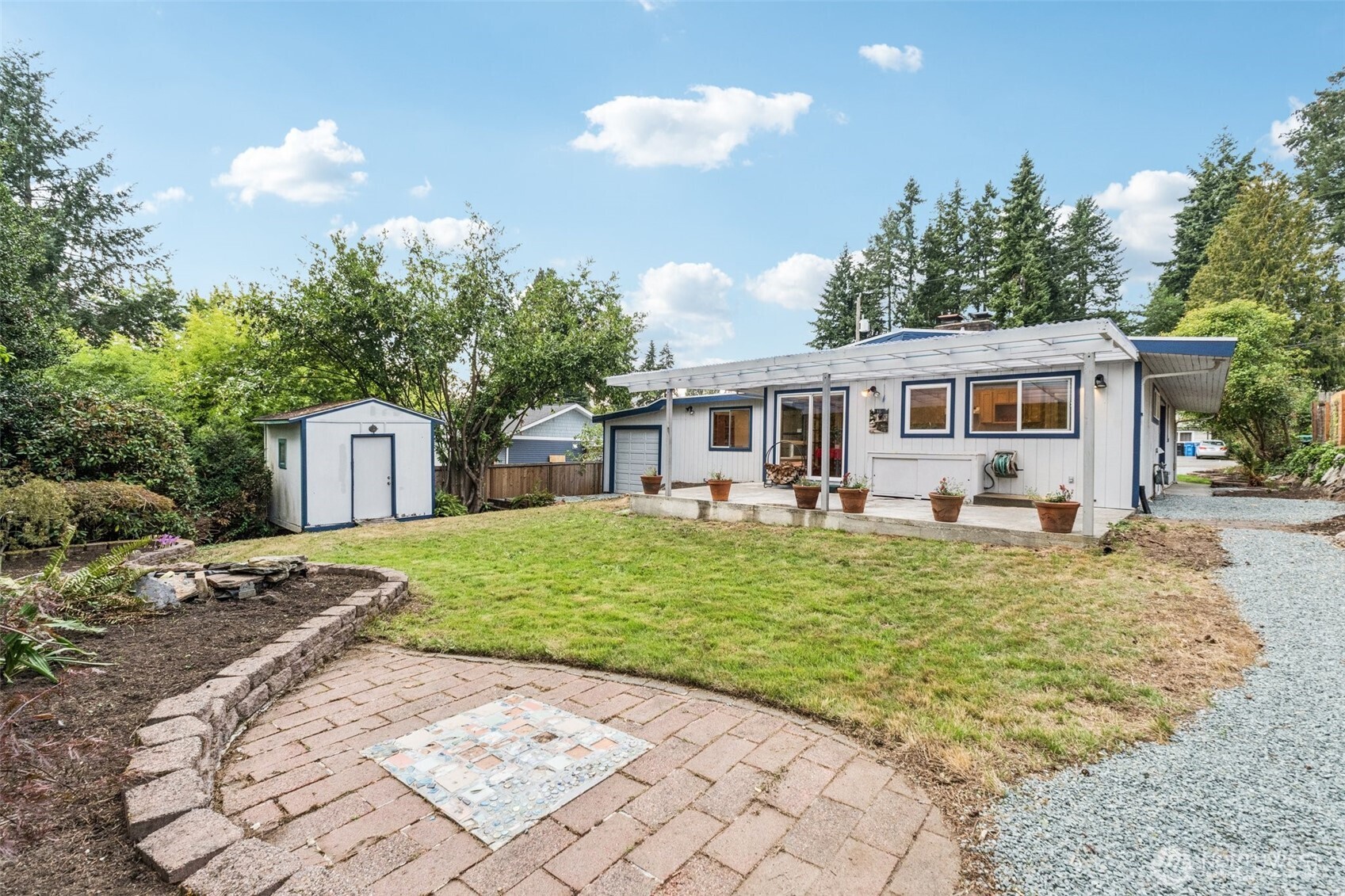 2531 NE 204th Street