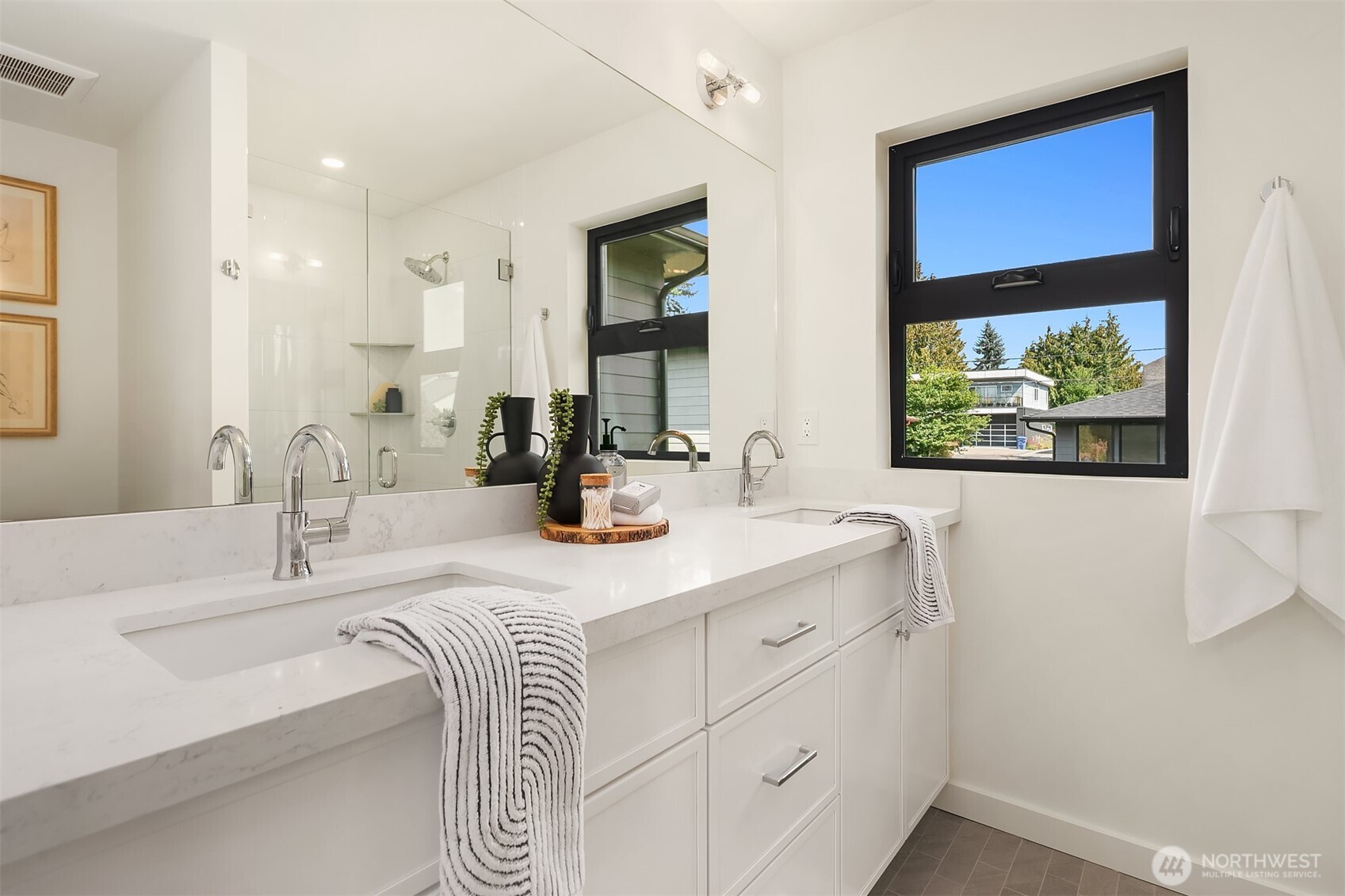 12717 Dayton Avenue N