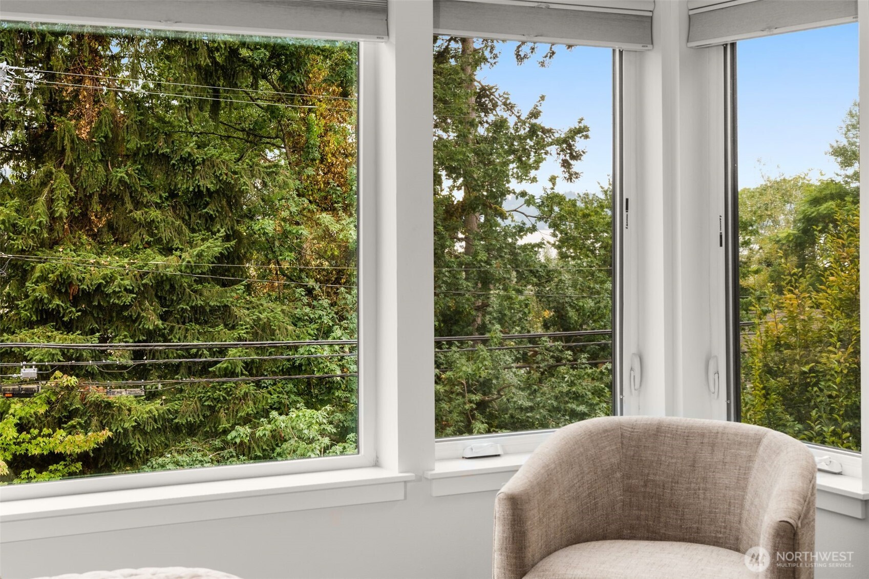 6454 NE 181st Street Unit: 102