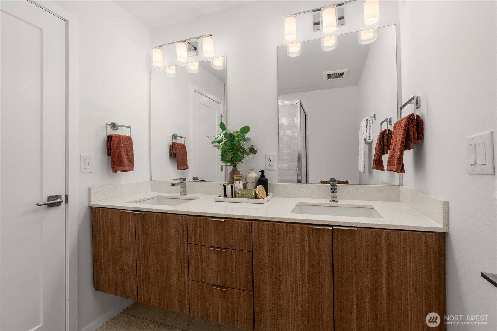 6454 NE 181st Street Unit: 102