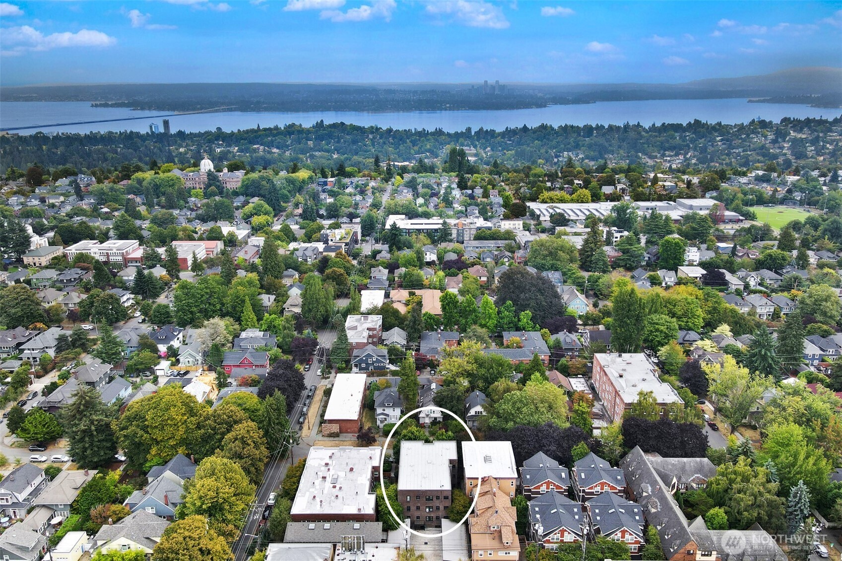 525 16th Avenue E Unit: 102