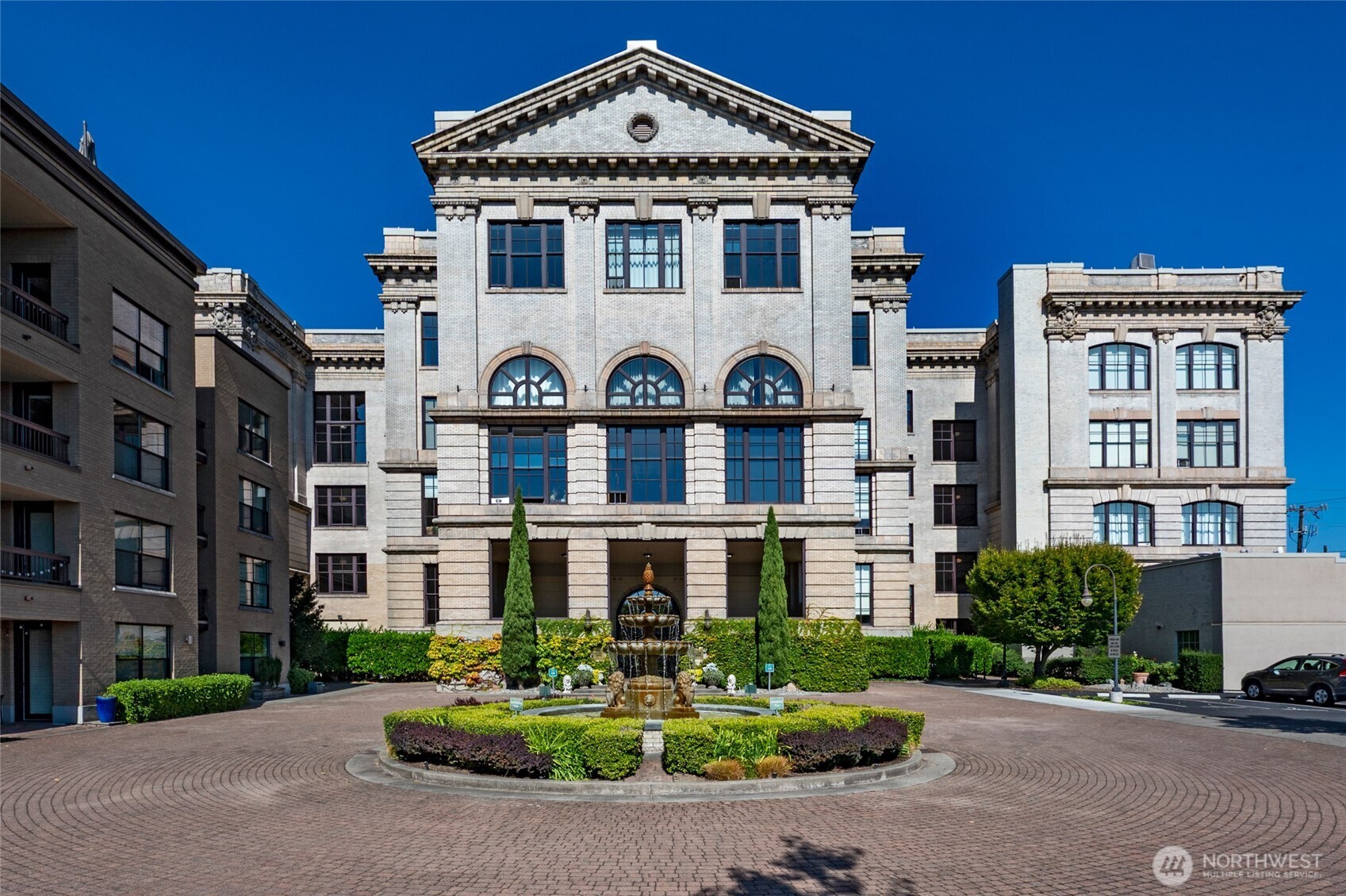 1400 2nd Avenue N Unit: 292