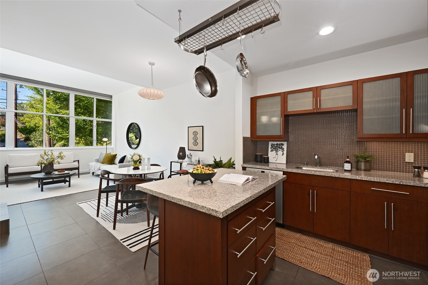 1400 2nd Avenue N Unit: 292