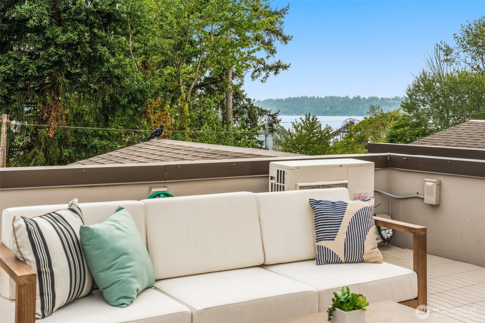 6454 NE 181st Street Unit: 102