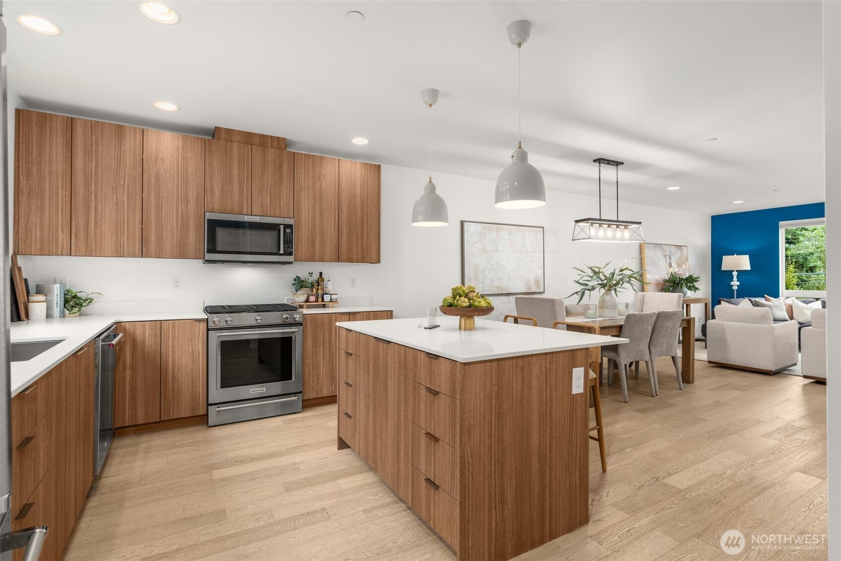 6454 NE 181st Street Unit: 102