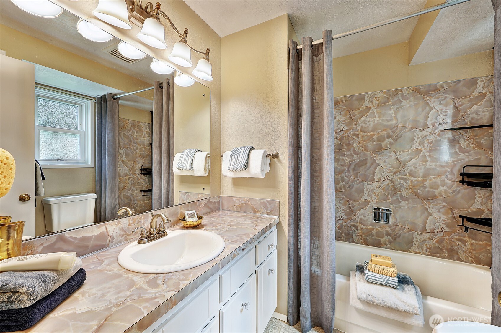 7002 174th Street SW