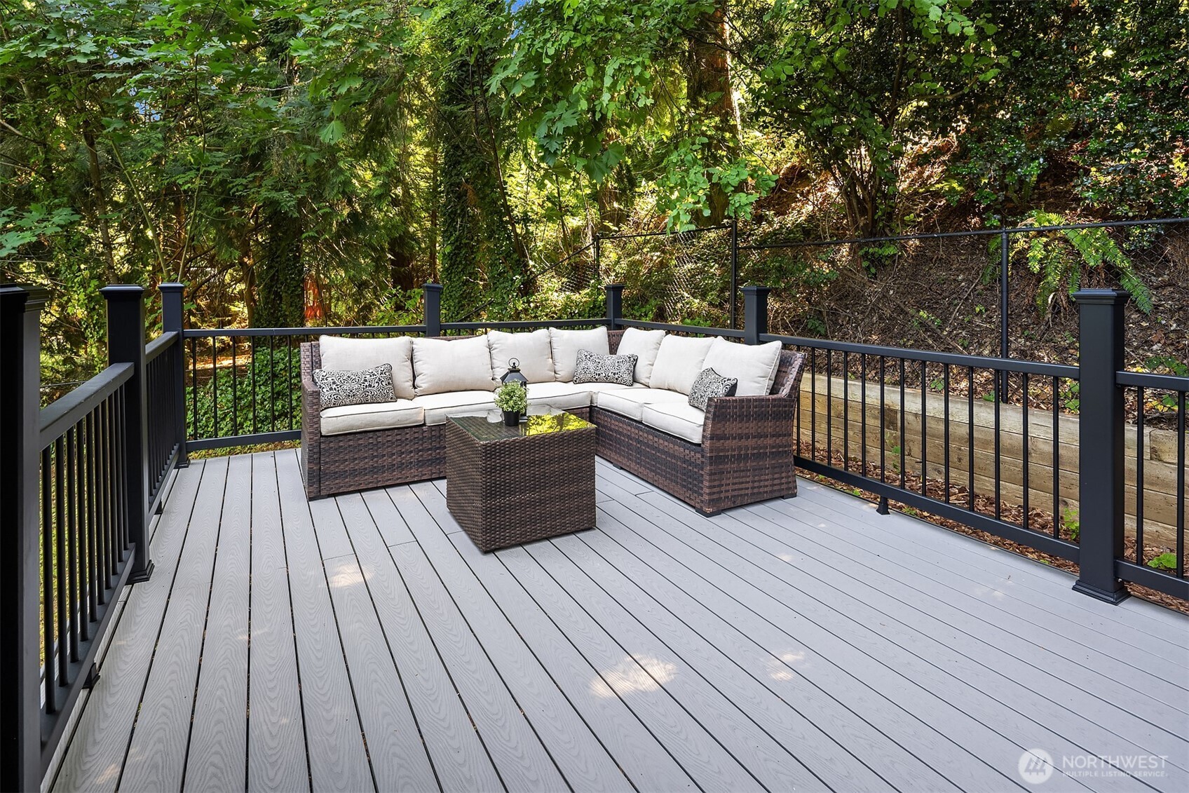 895 Wildwood Boulevard SW