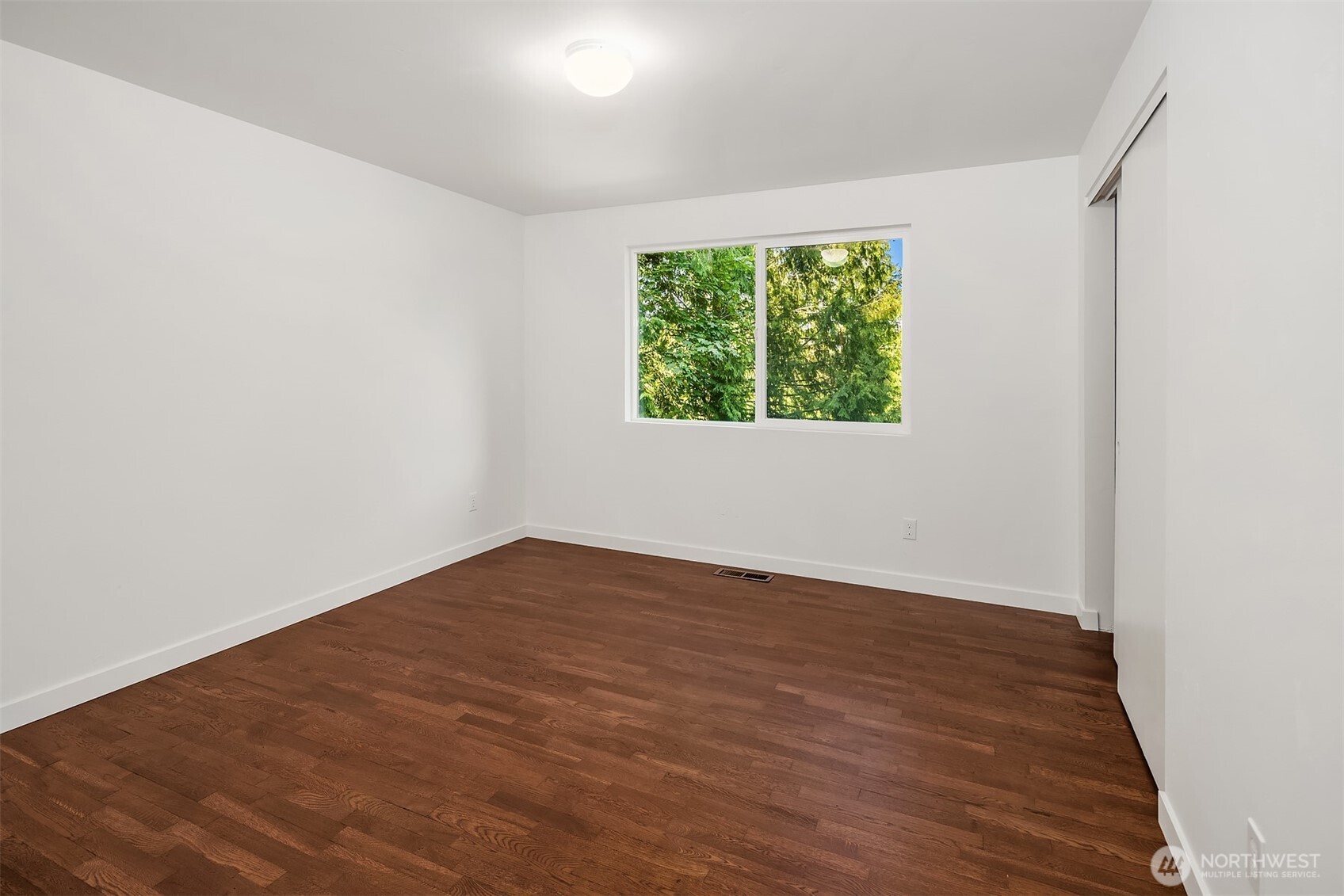 895 Wildwood Boulevard SW