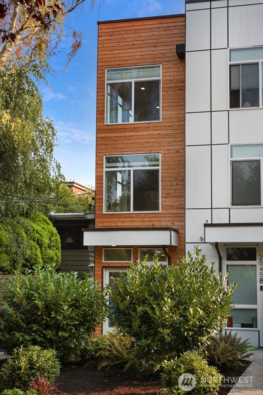 2045 A NW 63rd Street