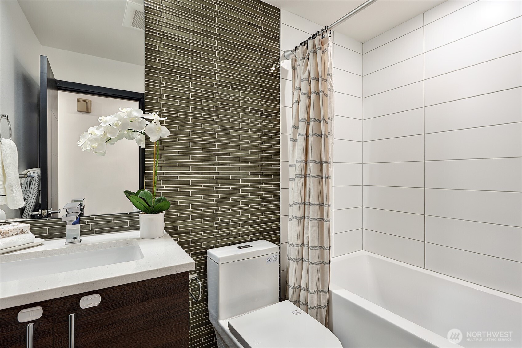 2045 A NW 63rd Street