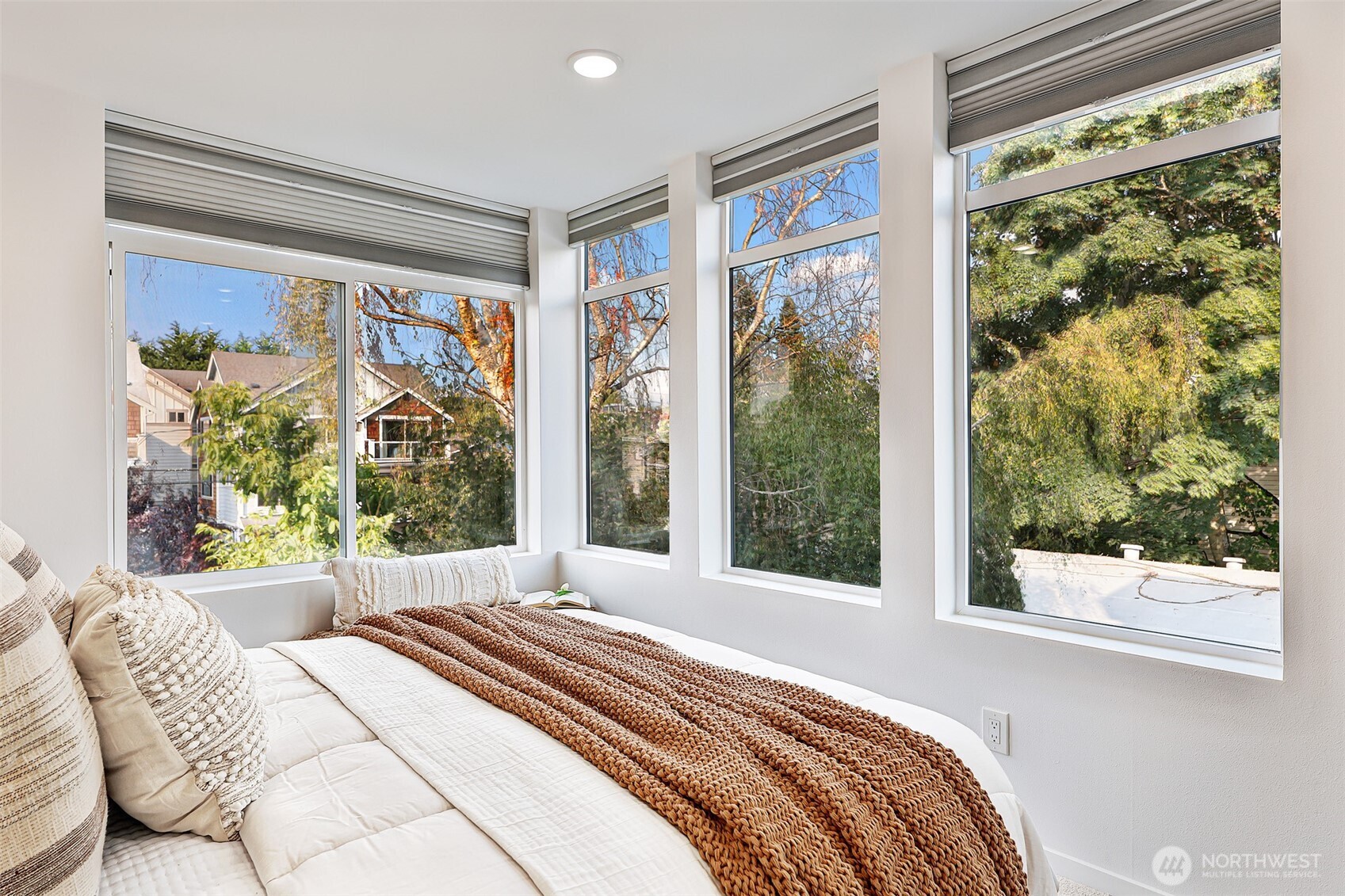 2045 A NW 63rd Street