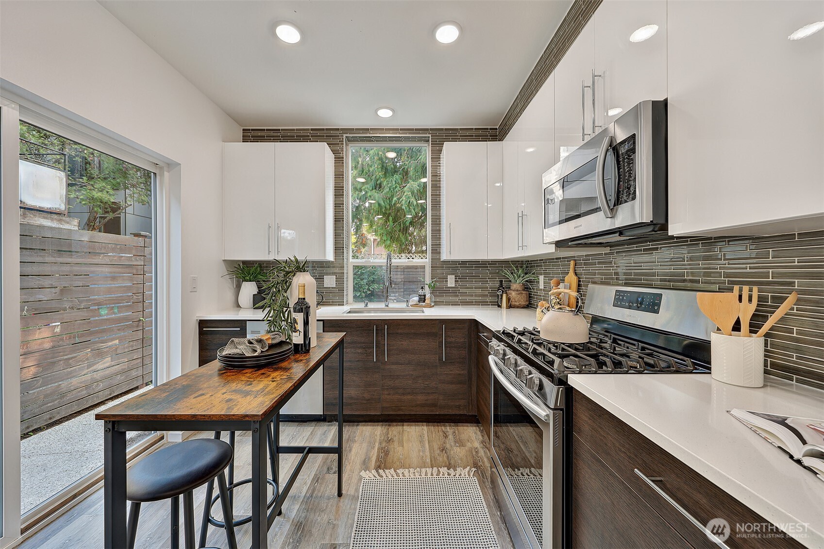 2045 A NW 63rd Street