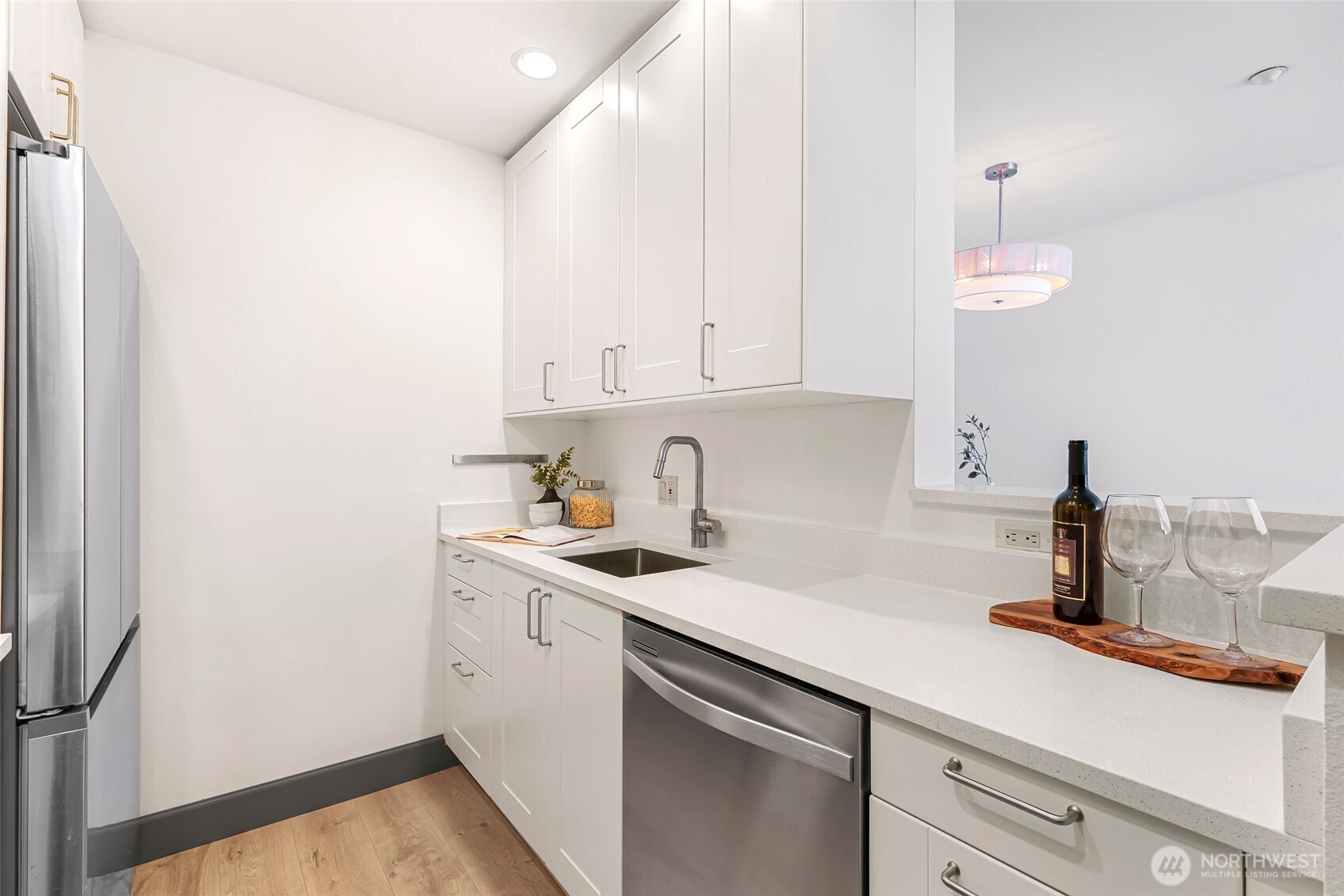 1415 2nd Avenue Unit: 2510