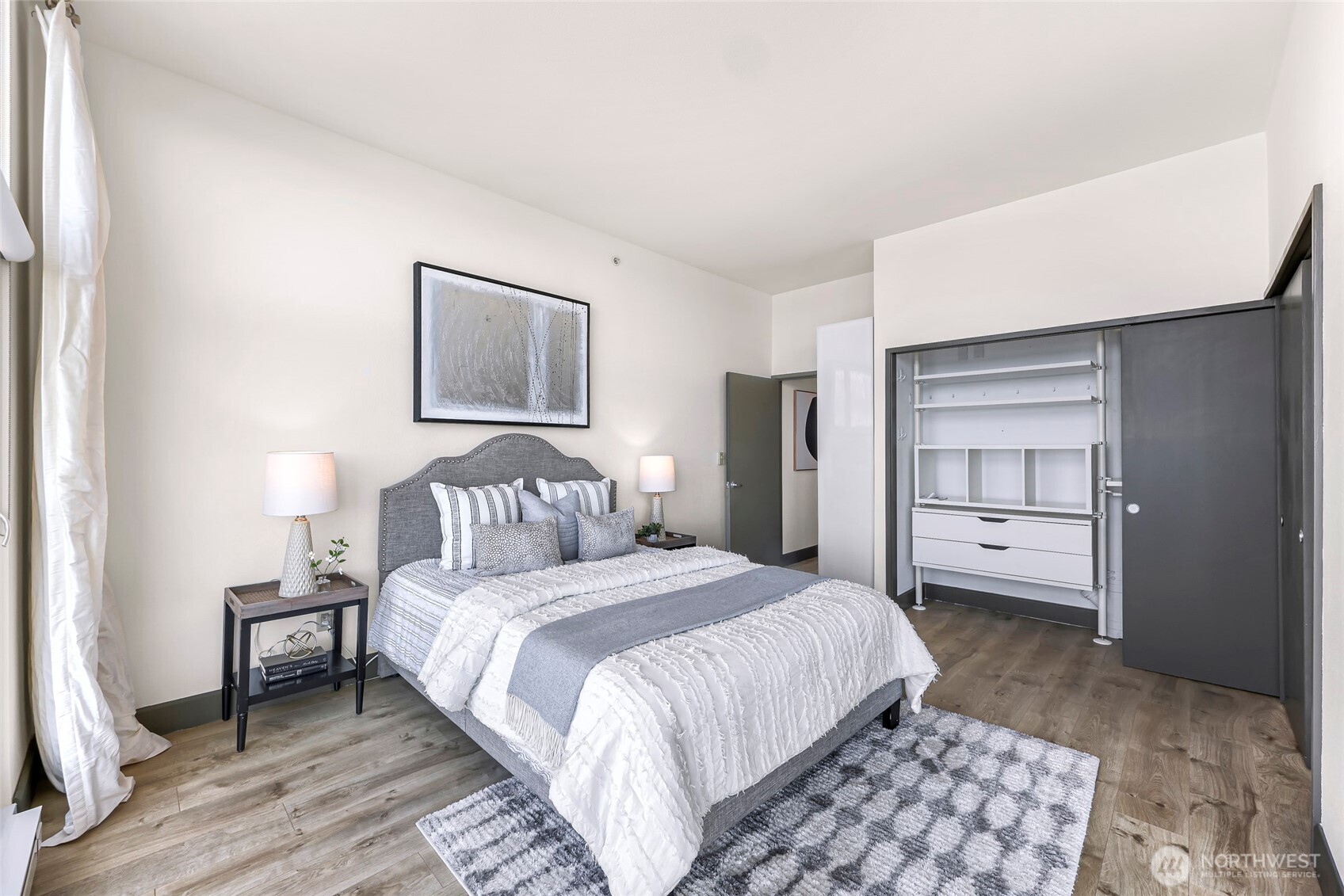 1415 2nd Avenue Unit: 2510