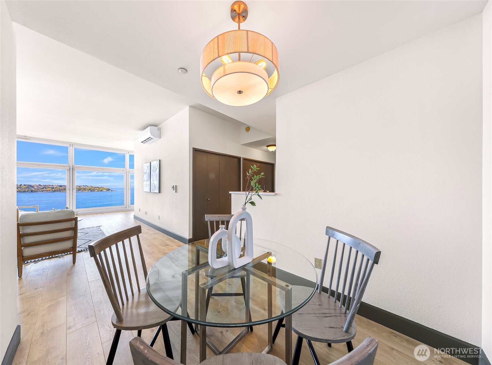 1415 2nd Avenue Unit: 2510