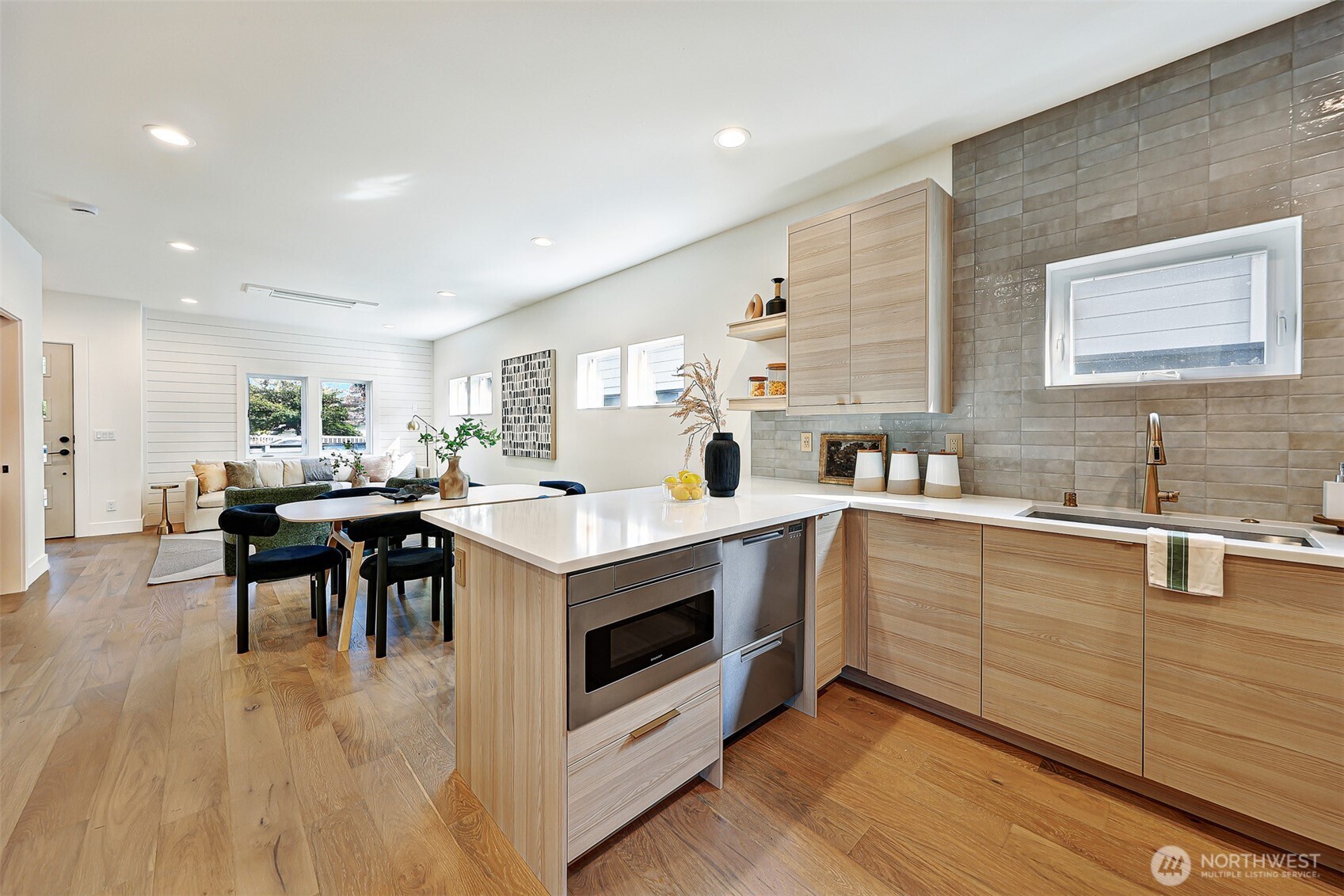 8009 27th Avenue NW Unit: 1