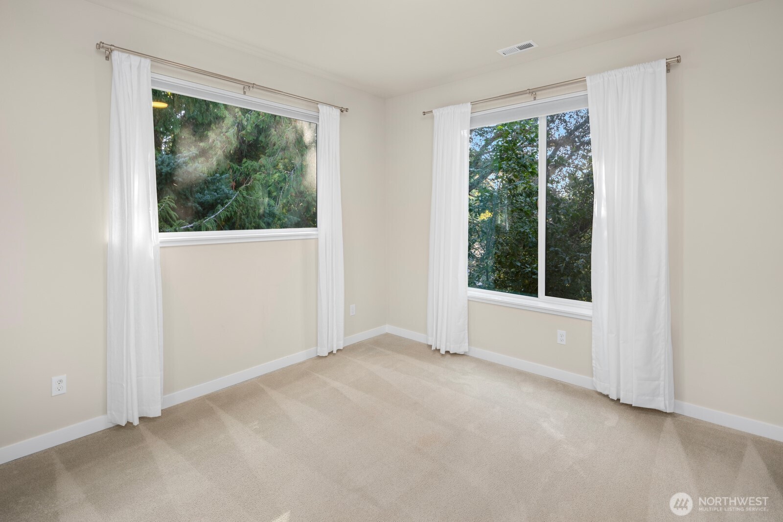 1523 NE 172nd Street