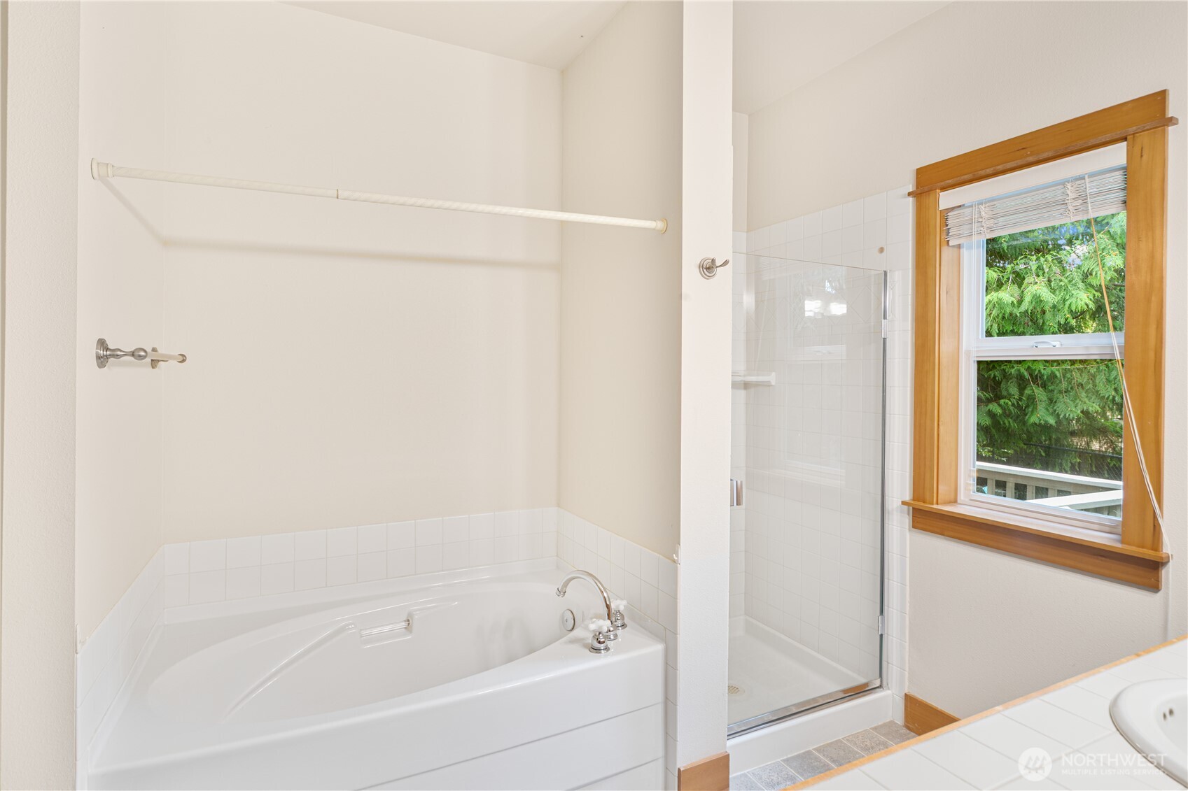 19370 NE Larson Court