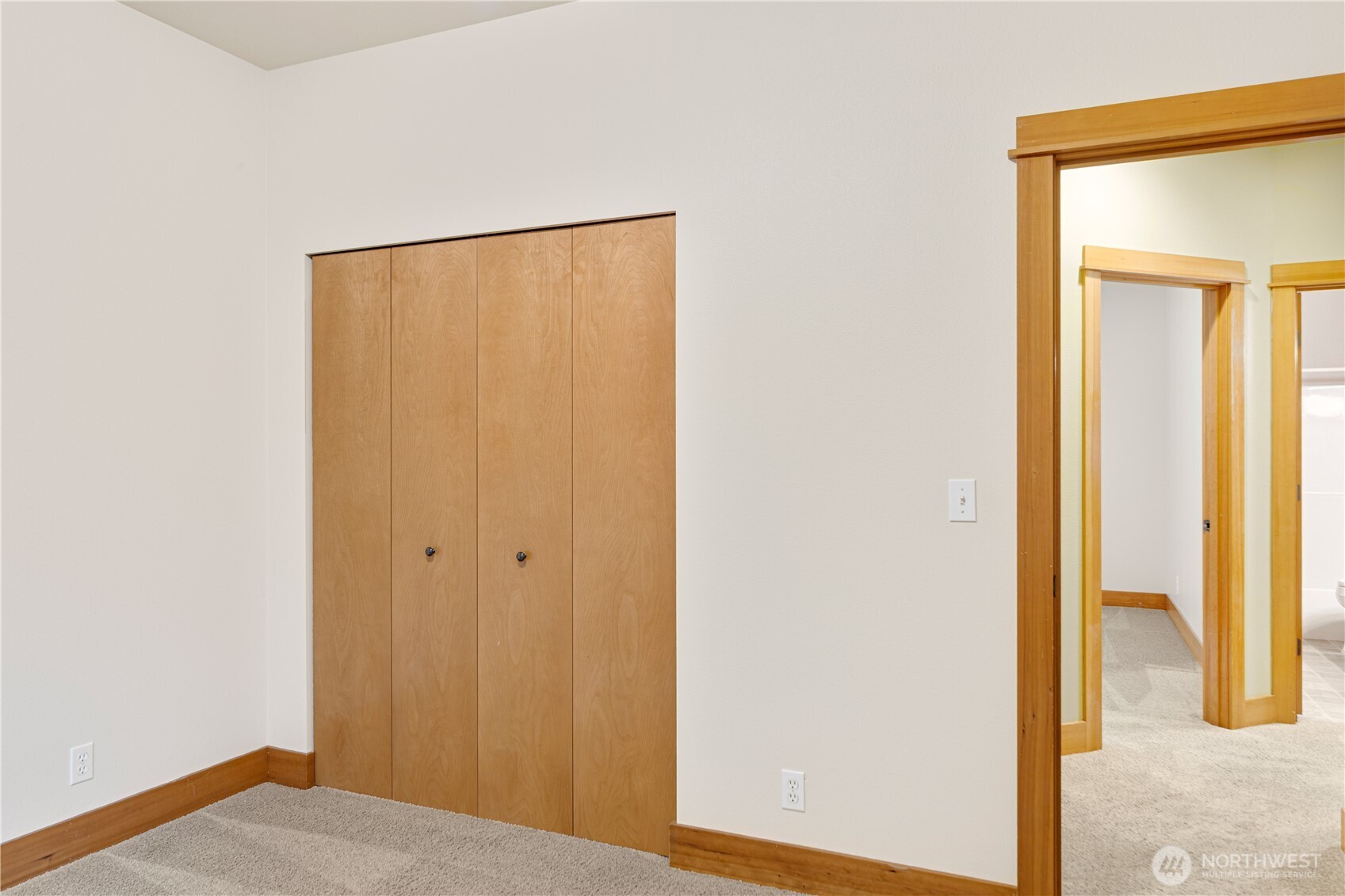 19370 NE Larson Court