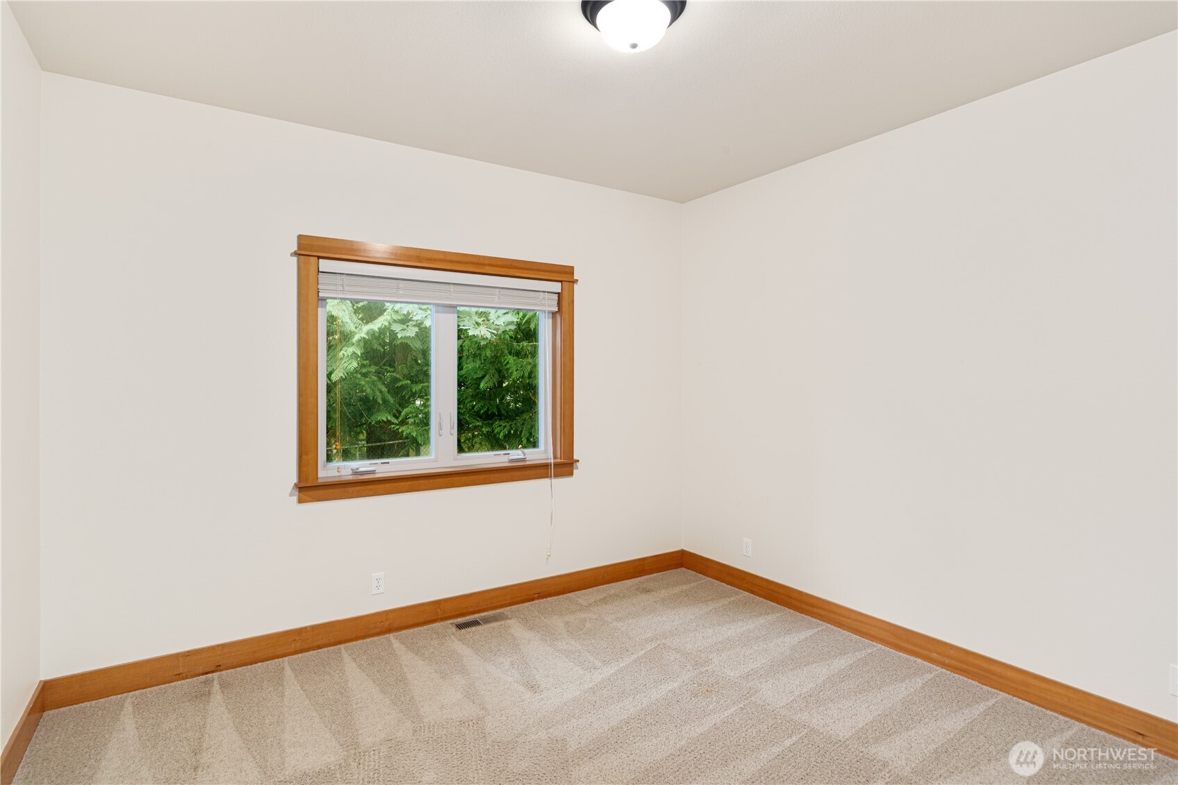 19370 NE Larson Court