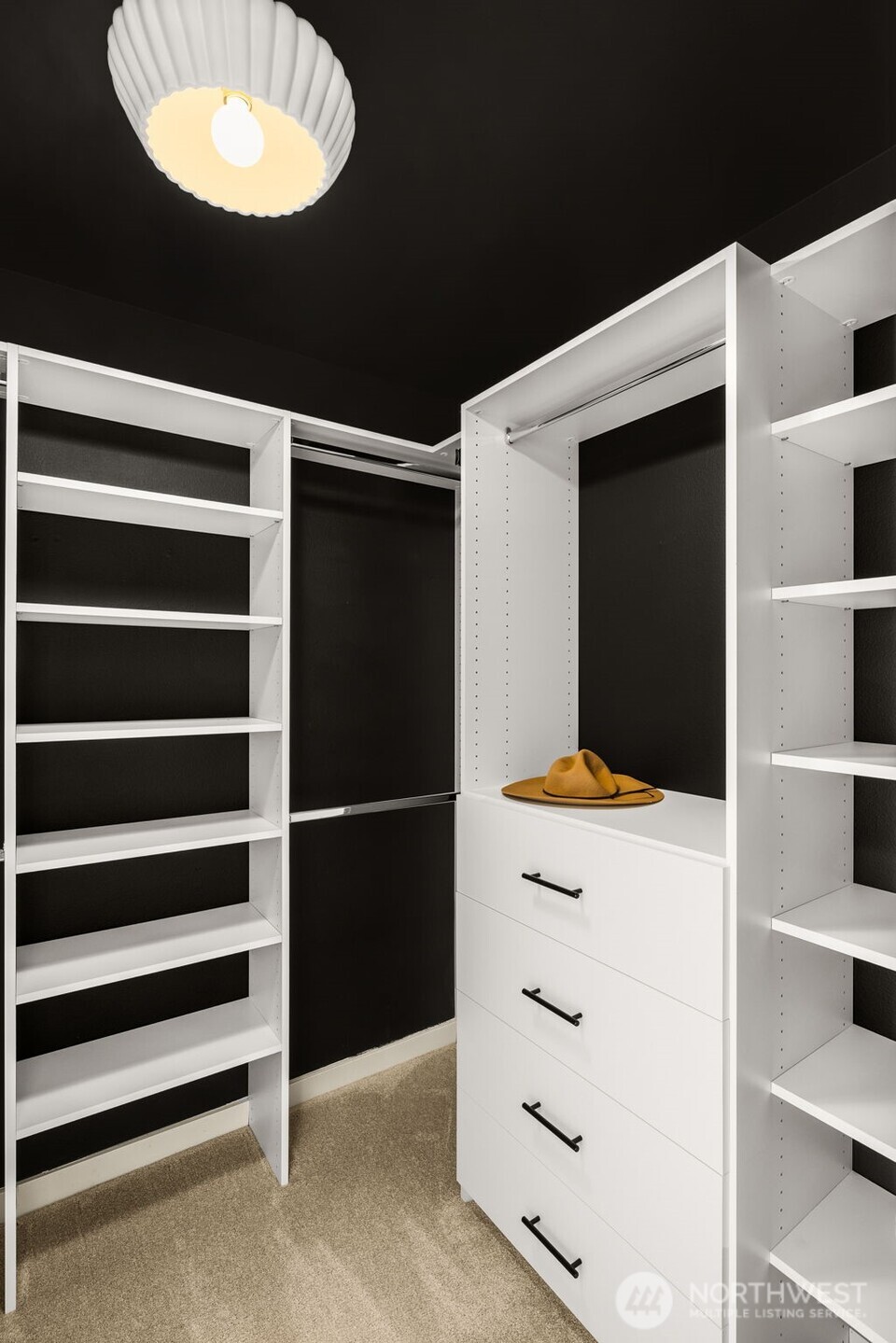 3012 SW Holly Street