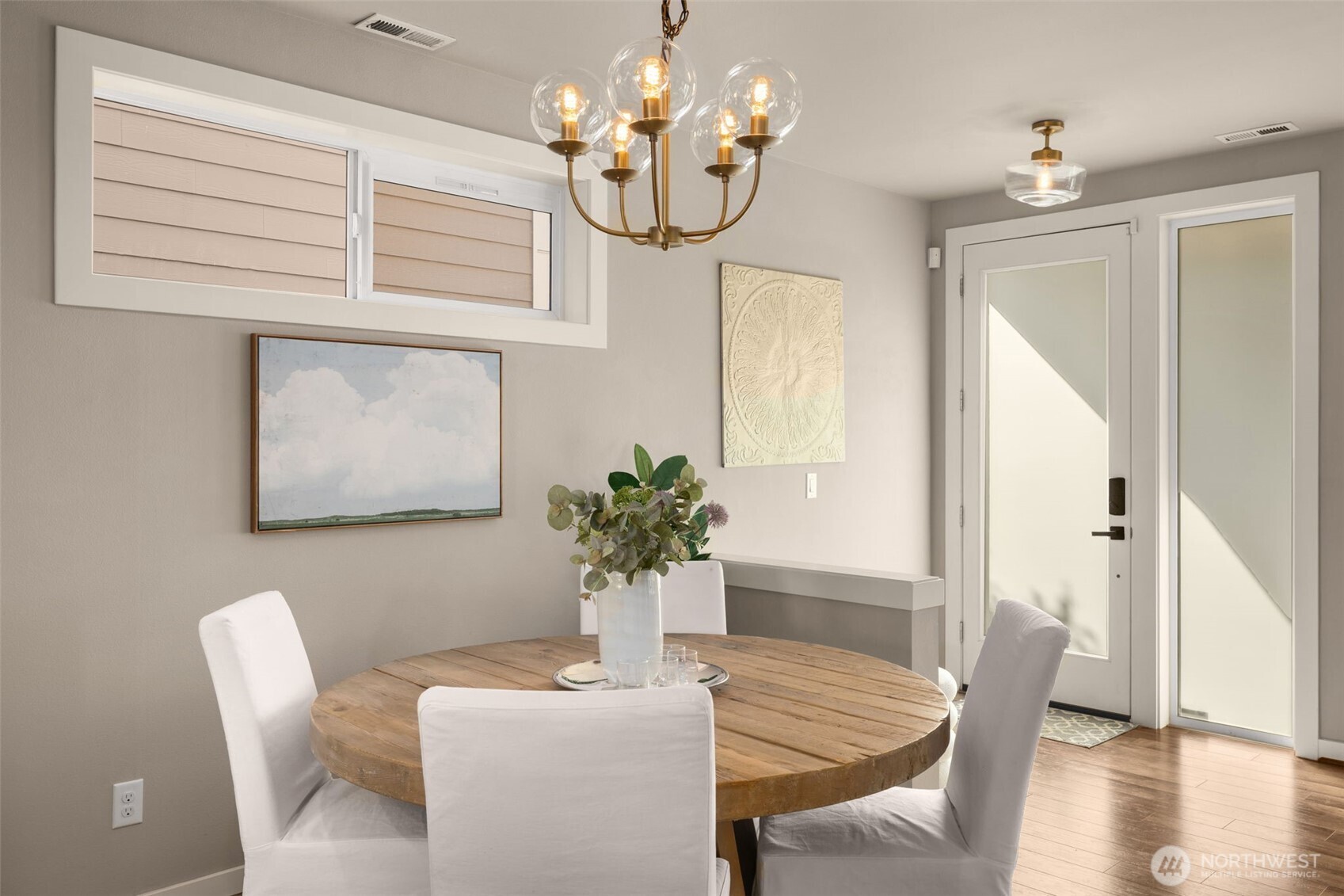 3012 SW Holly Street