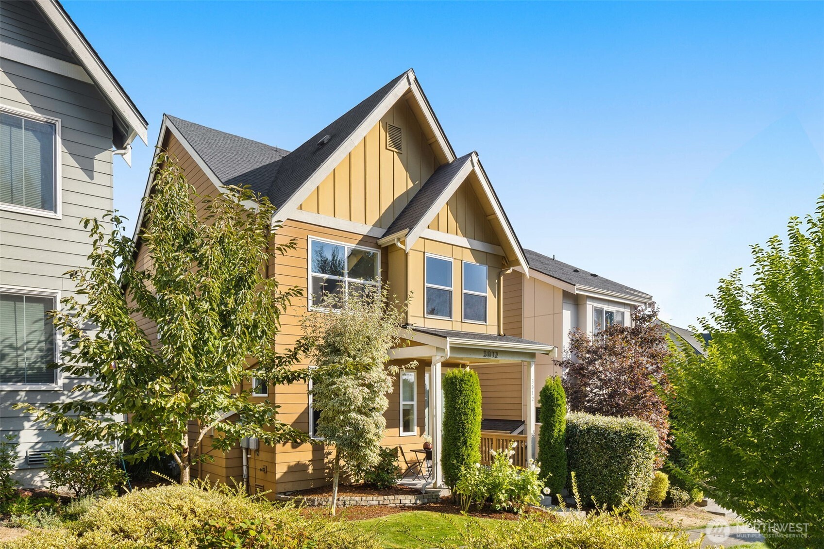 3012 SW Holly Street