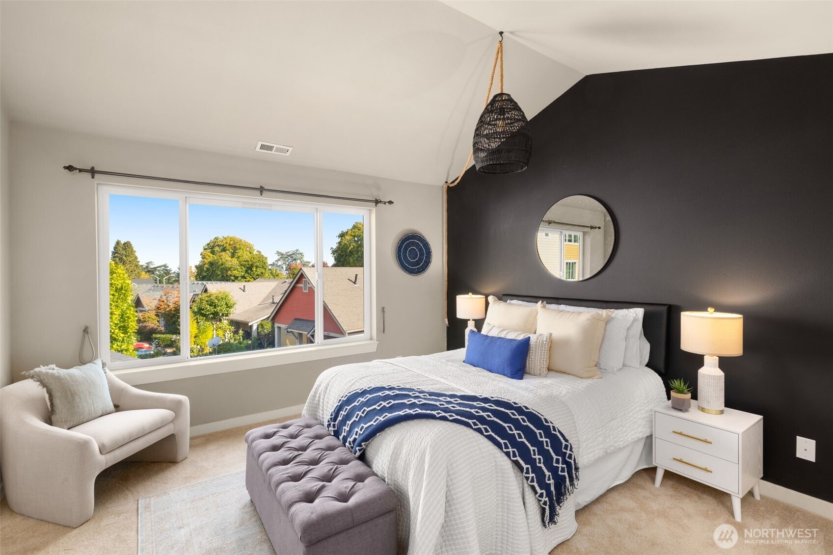 3012 SW Holly Street