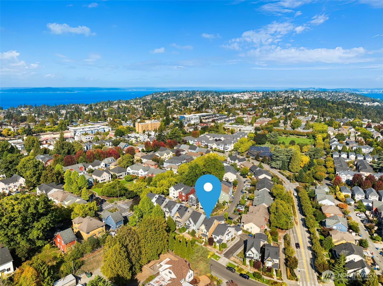 3012 SW Holly Street