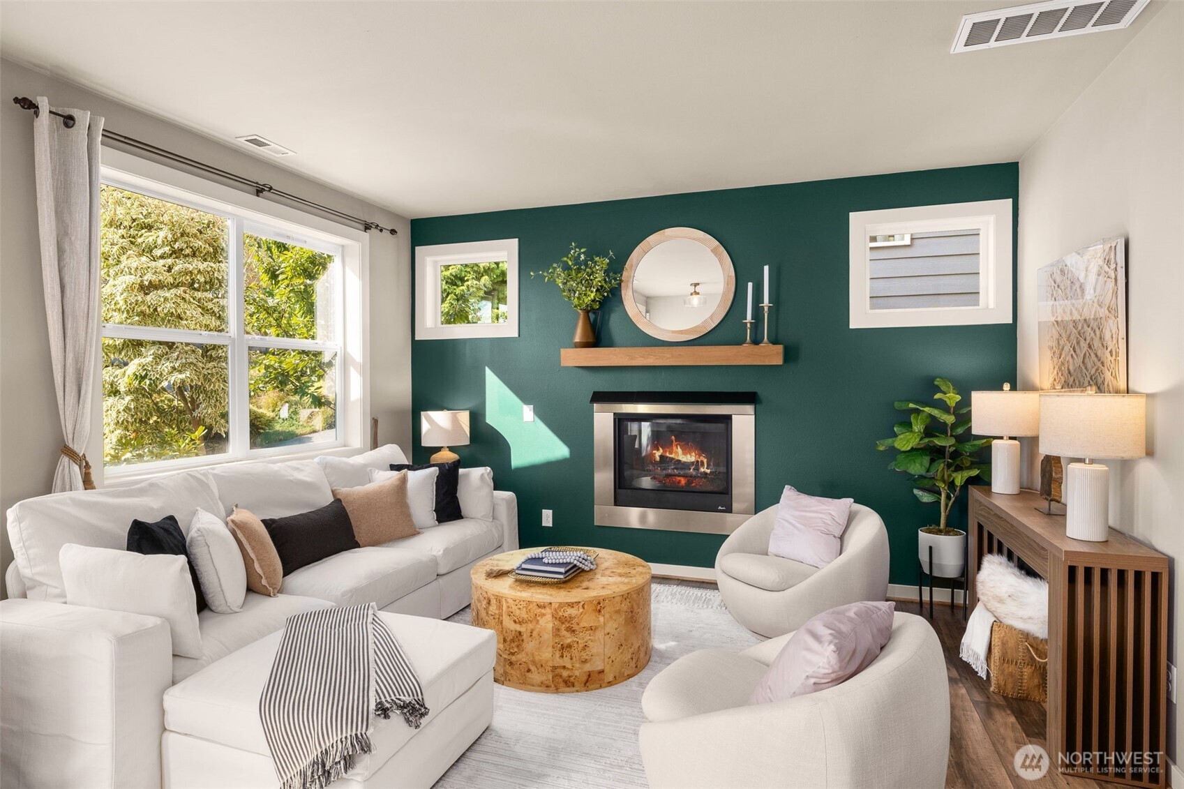 3012 SW Holly Street