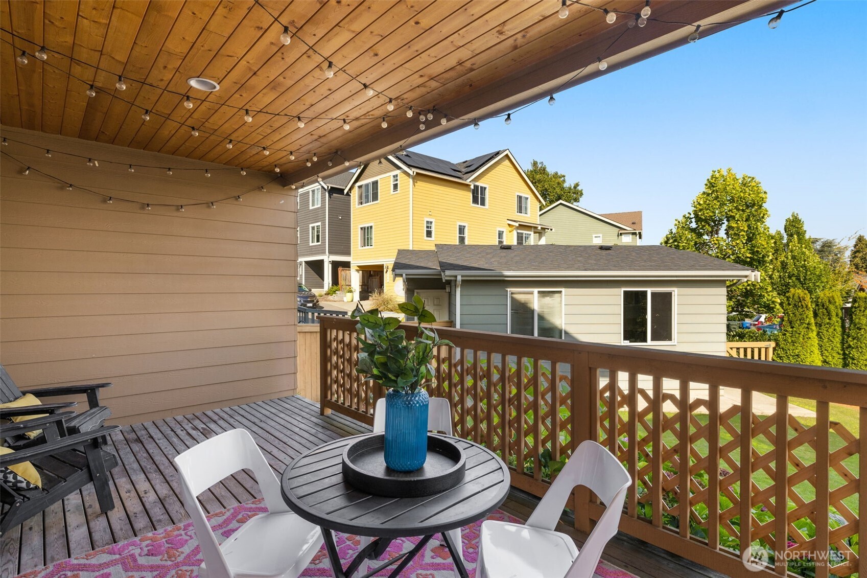 3012 SW Holly Street