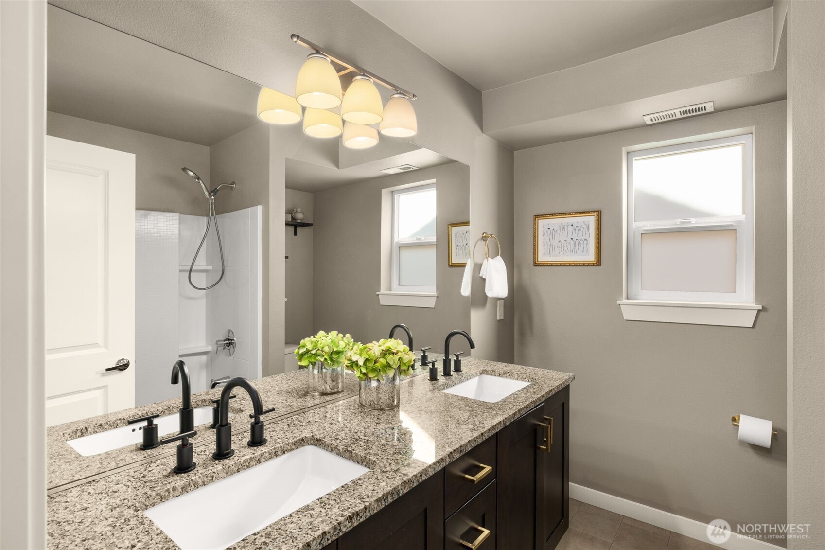 3012 SW Holly Street