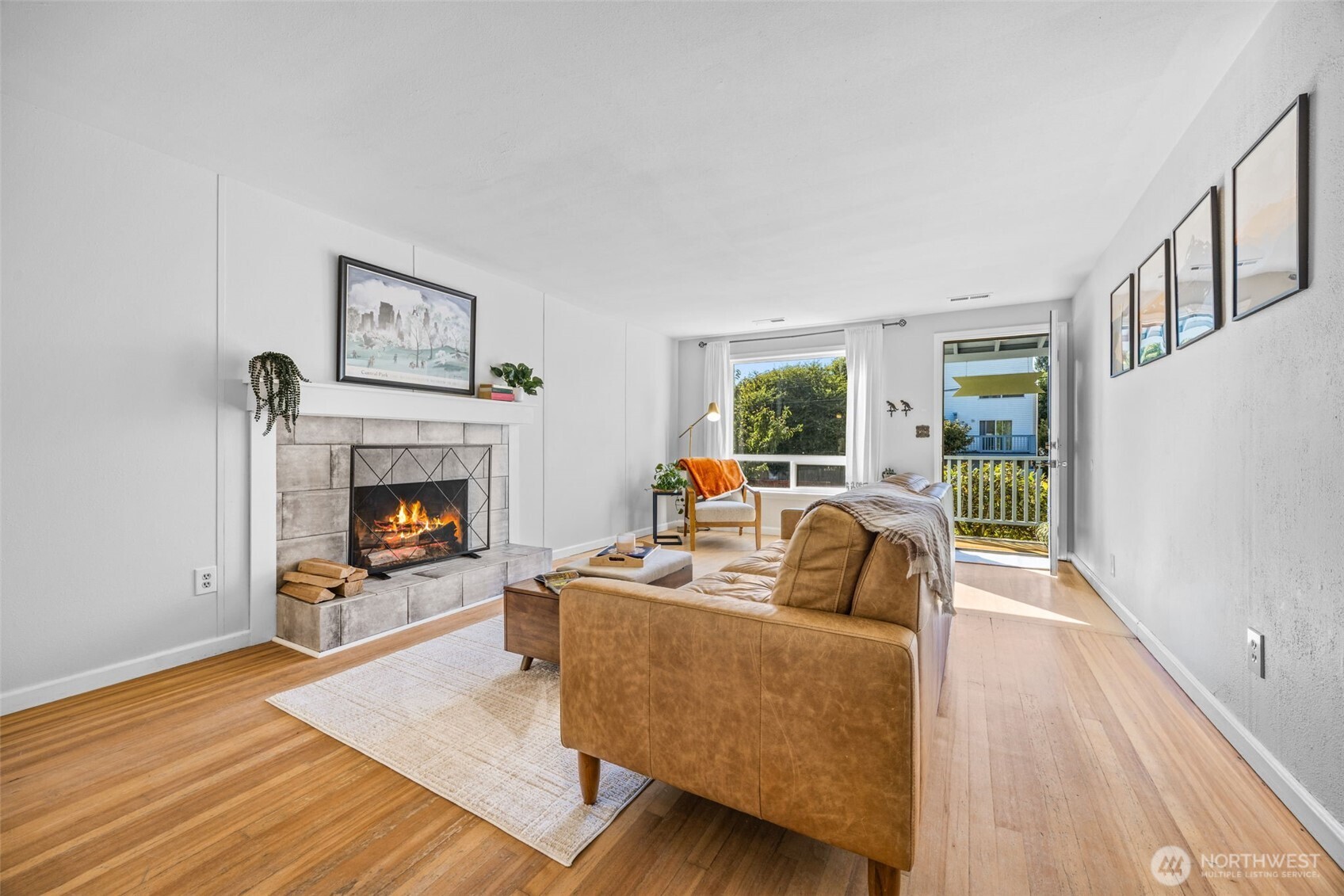 10332 Midvale Avenue N