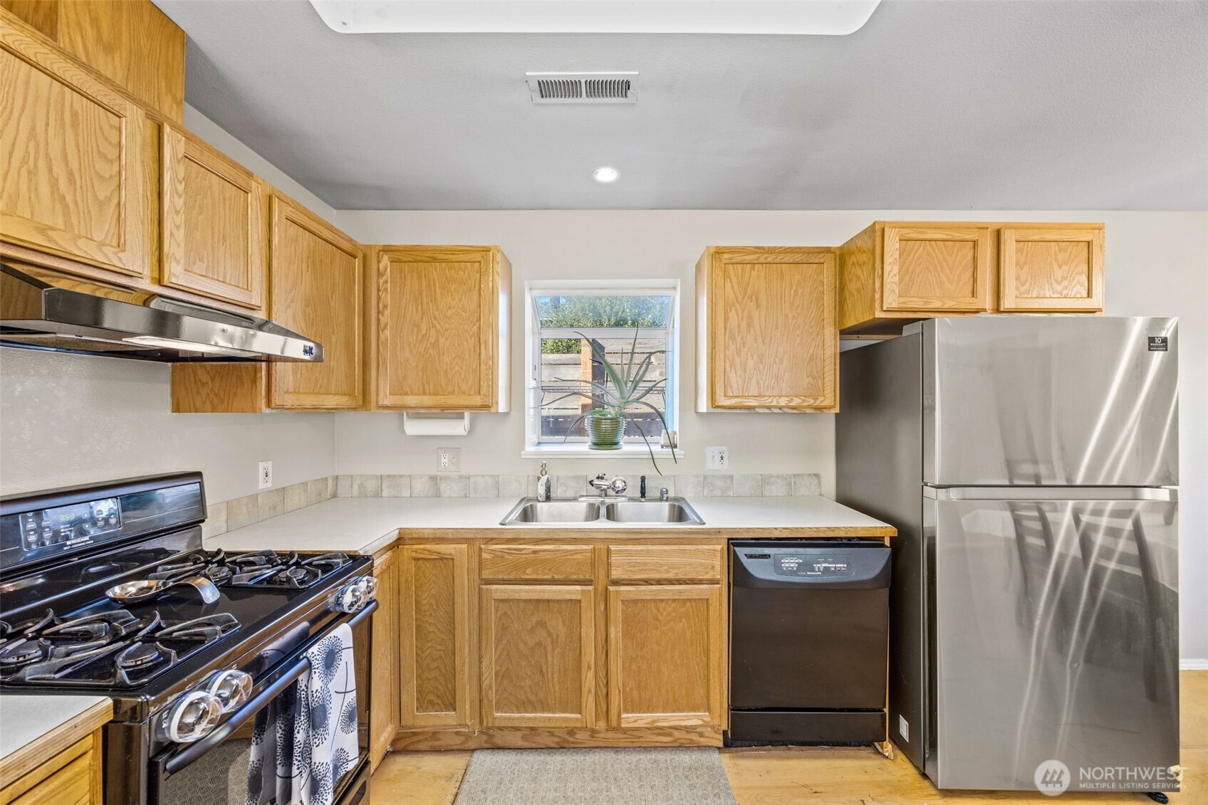 10332 Midvale Avenue N