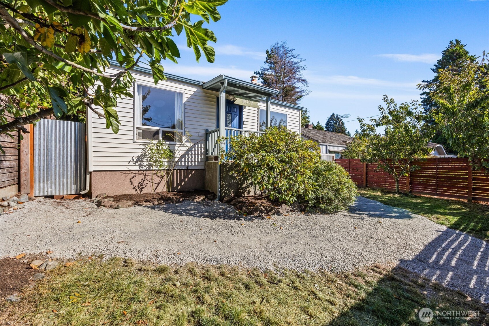 10332 Midvale Avenue N