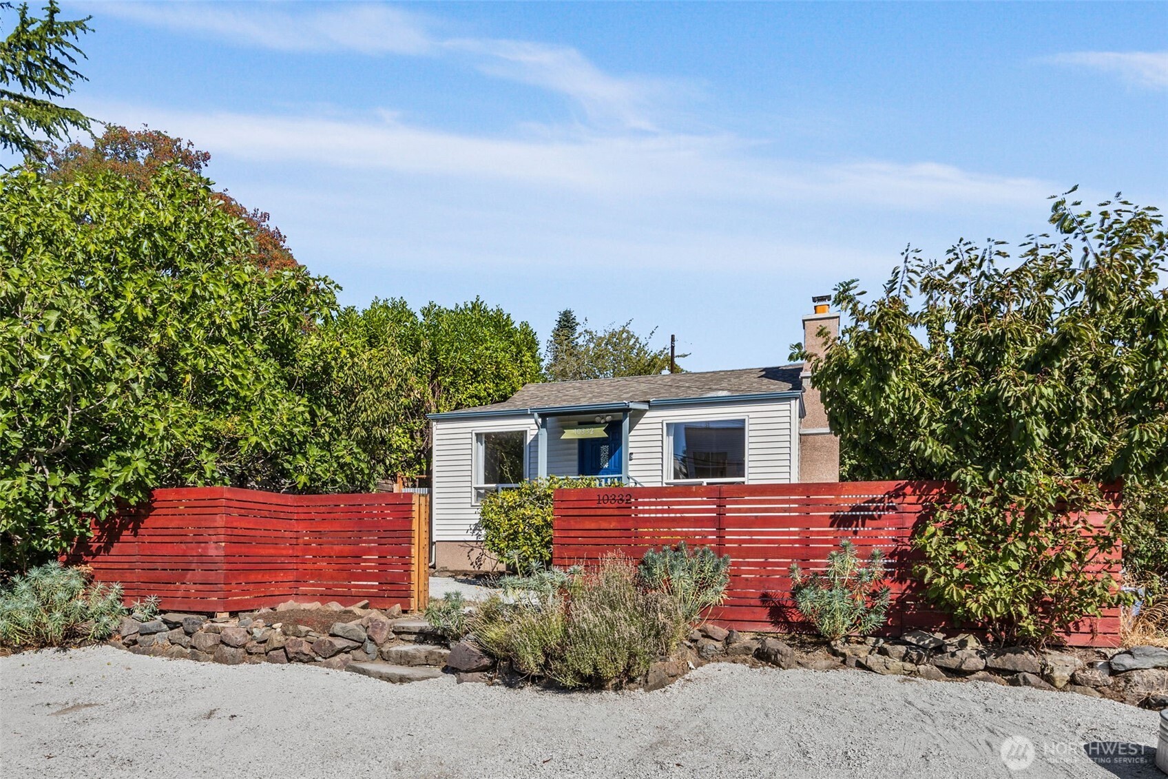 10332 Midvale Avenue N