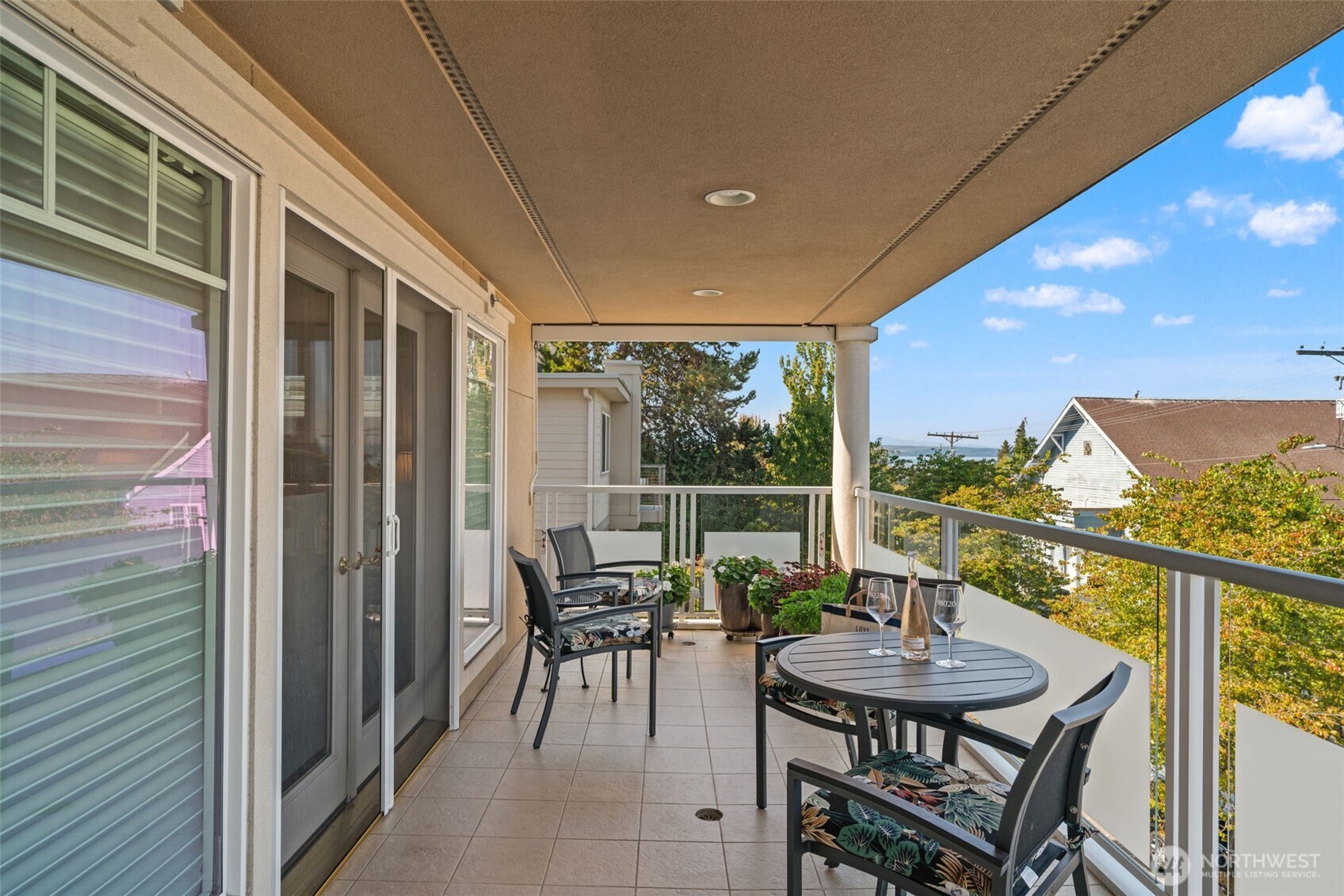 530 Dayton Street Unit: 201