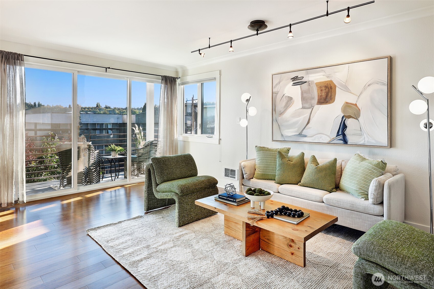 2830 NW 56th Street Unit: 303