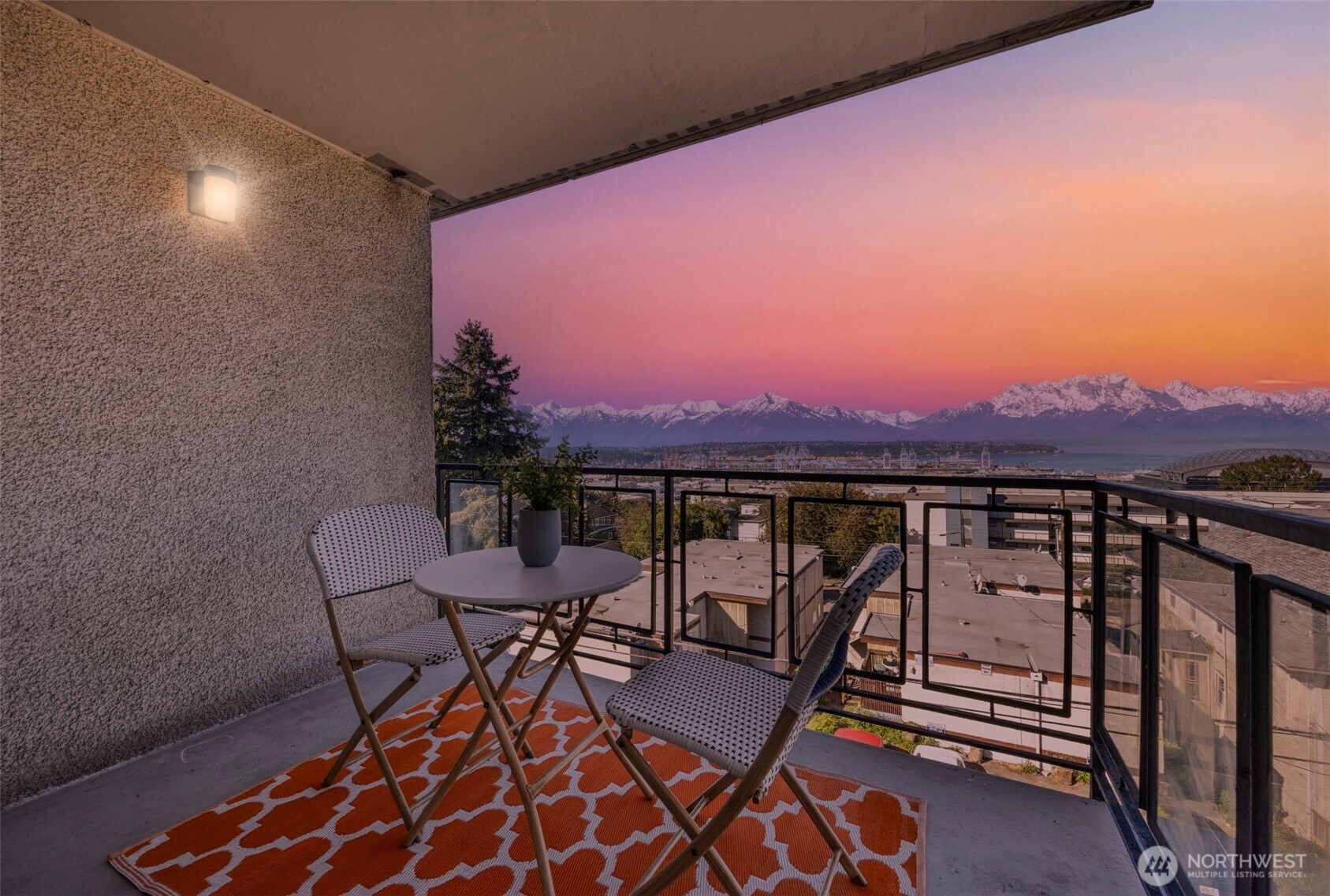 1723 13th Avenue S Unit: 404