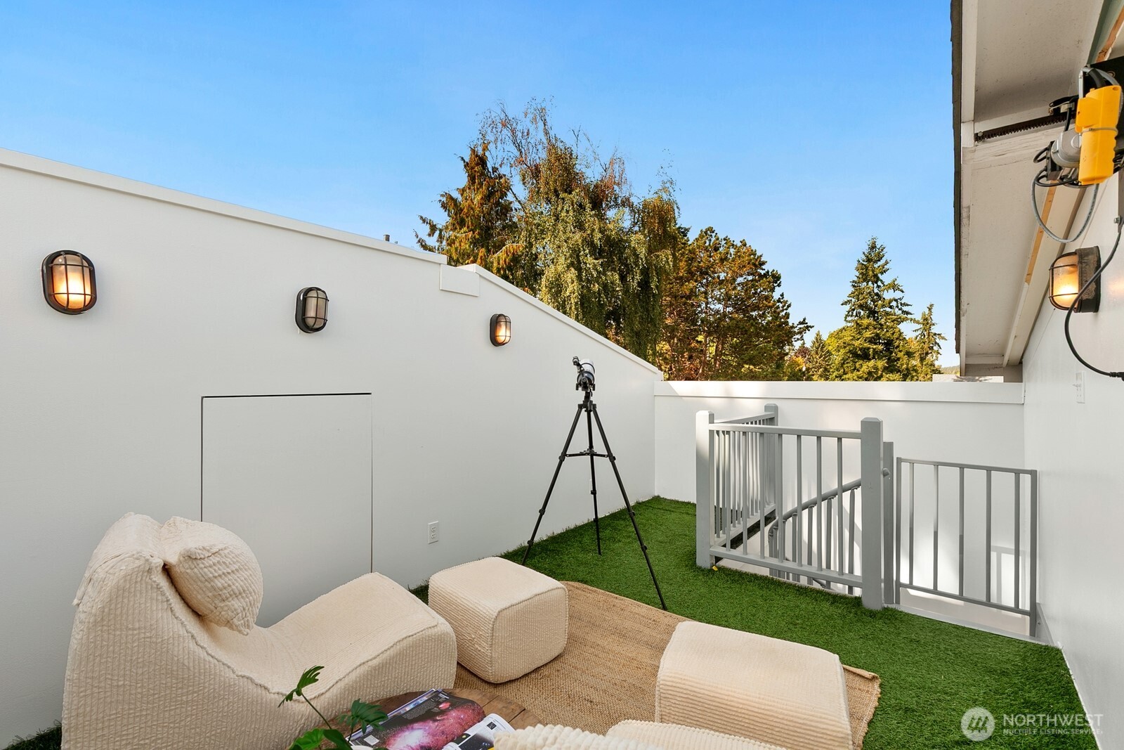 10027 Dibble Avenue NW