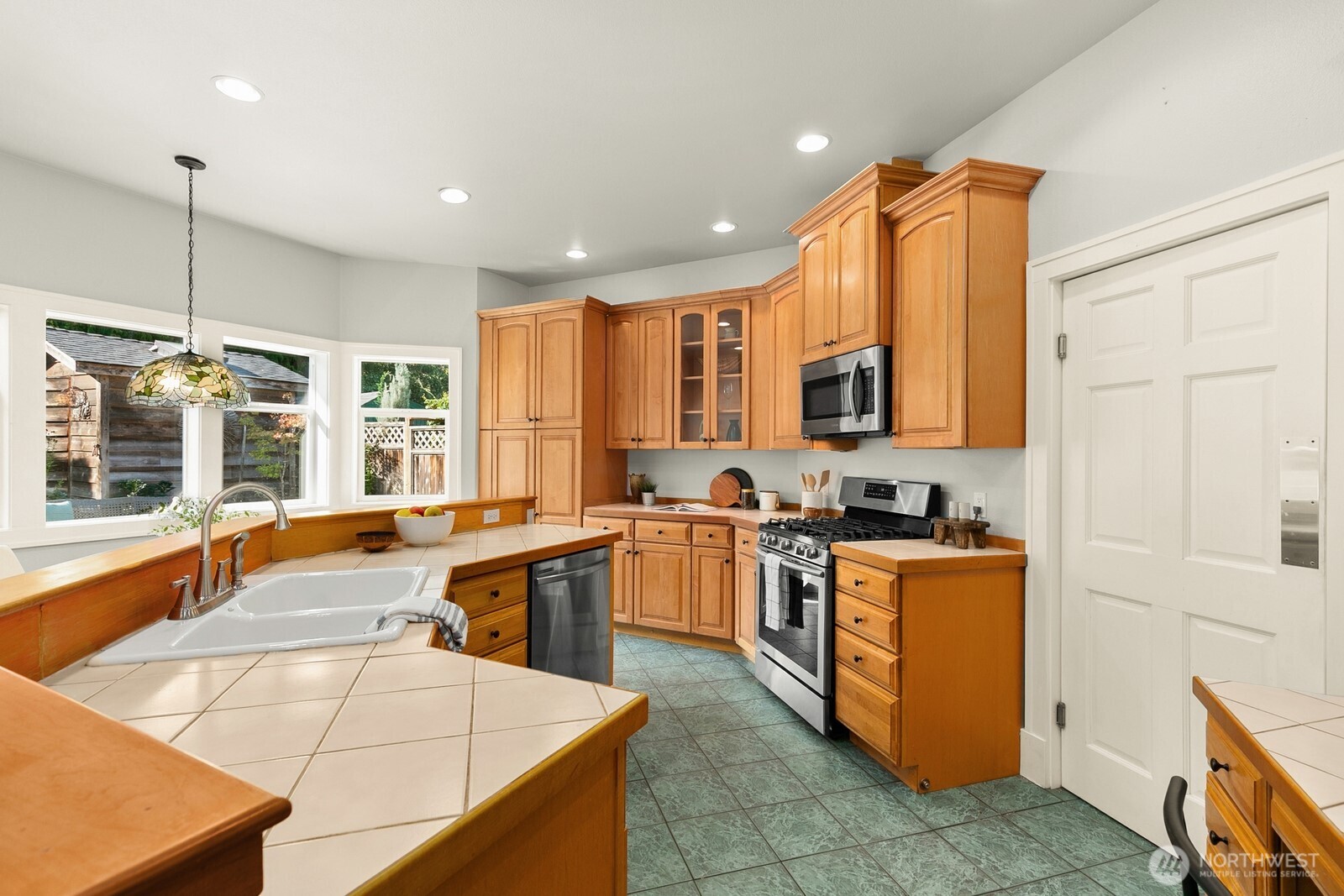 10027 Dibble Avenue NW