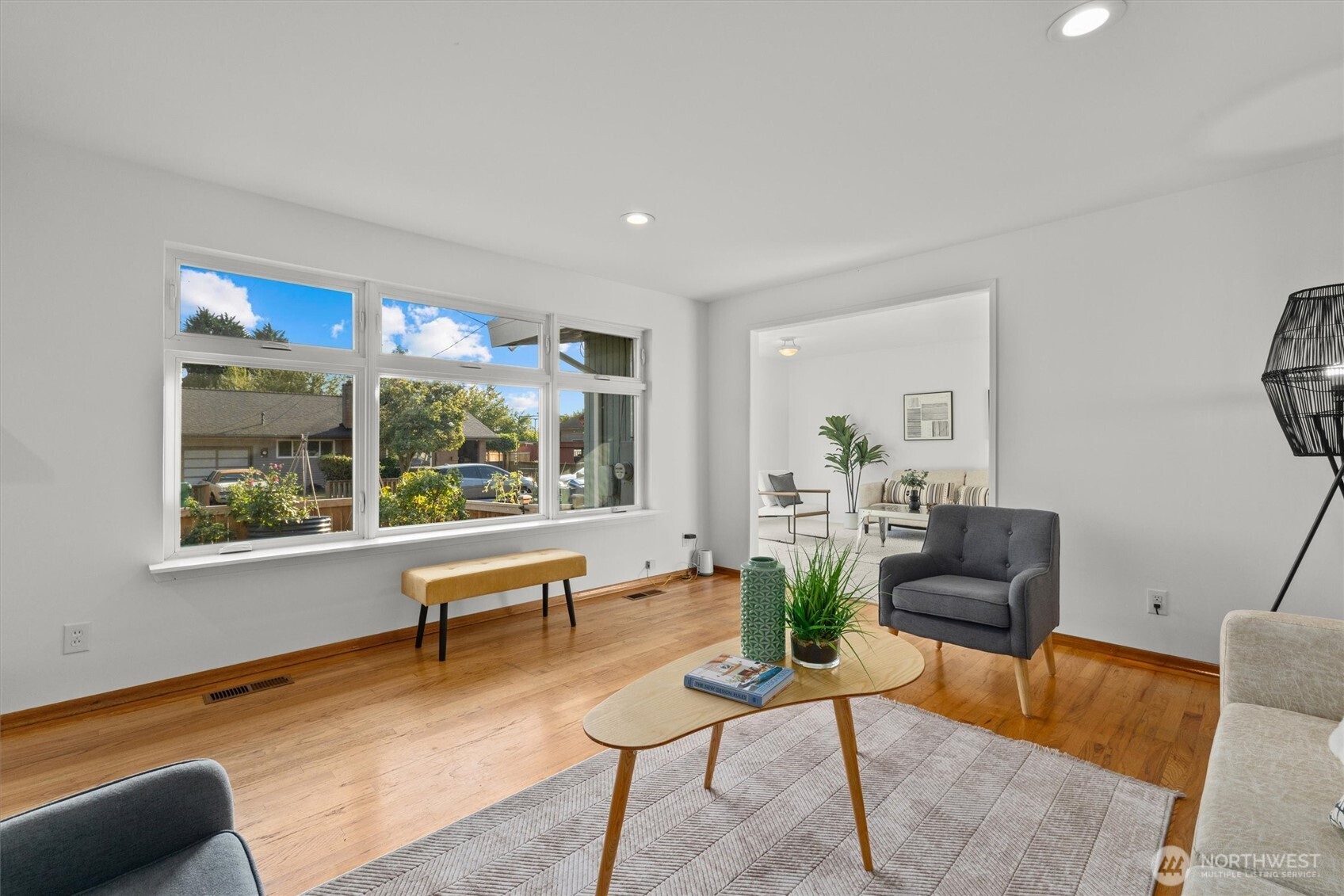 2332 S Juneau Street