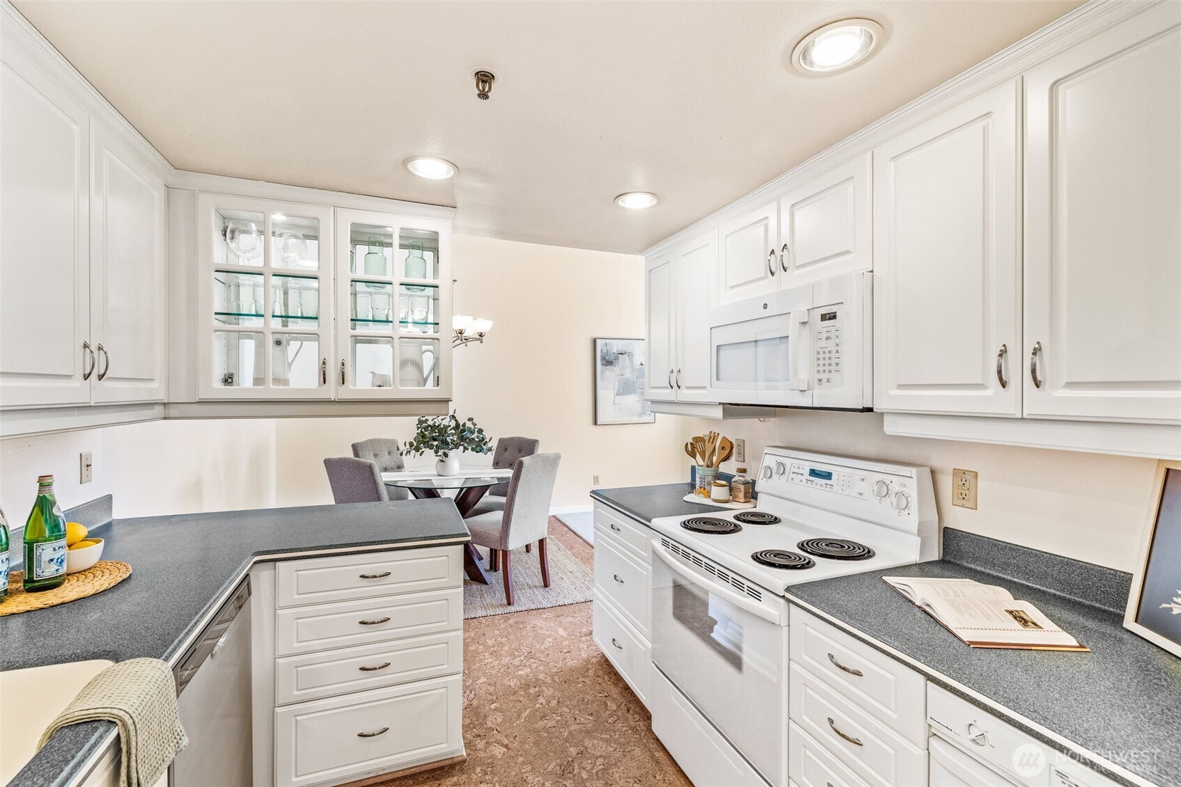 9023 Mary Avenue NW Unit: 401