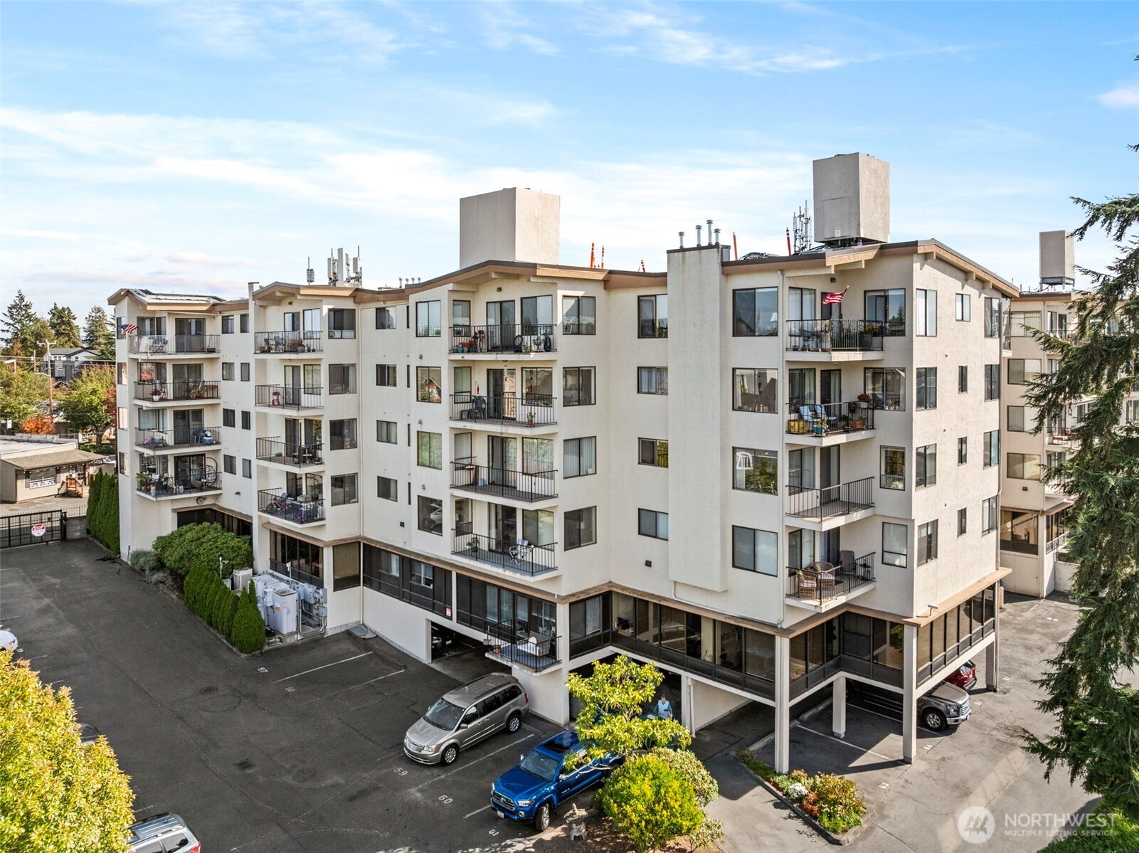 9023 Mary Avenue NW Unit: 401