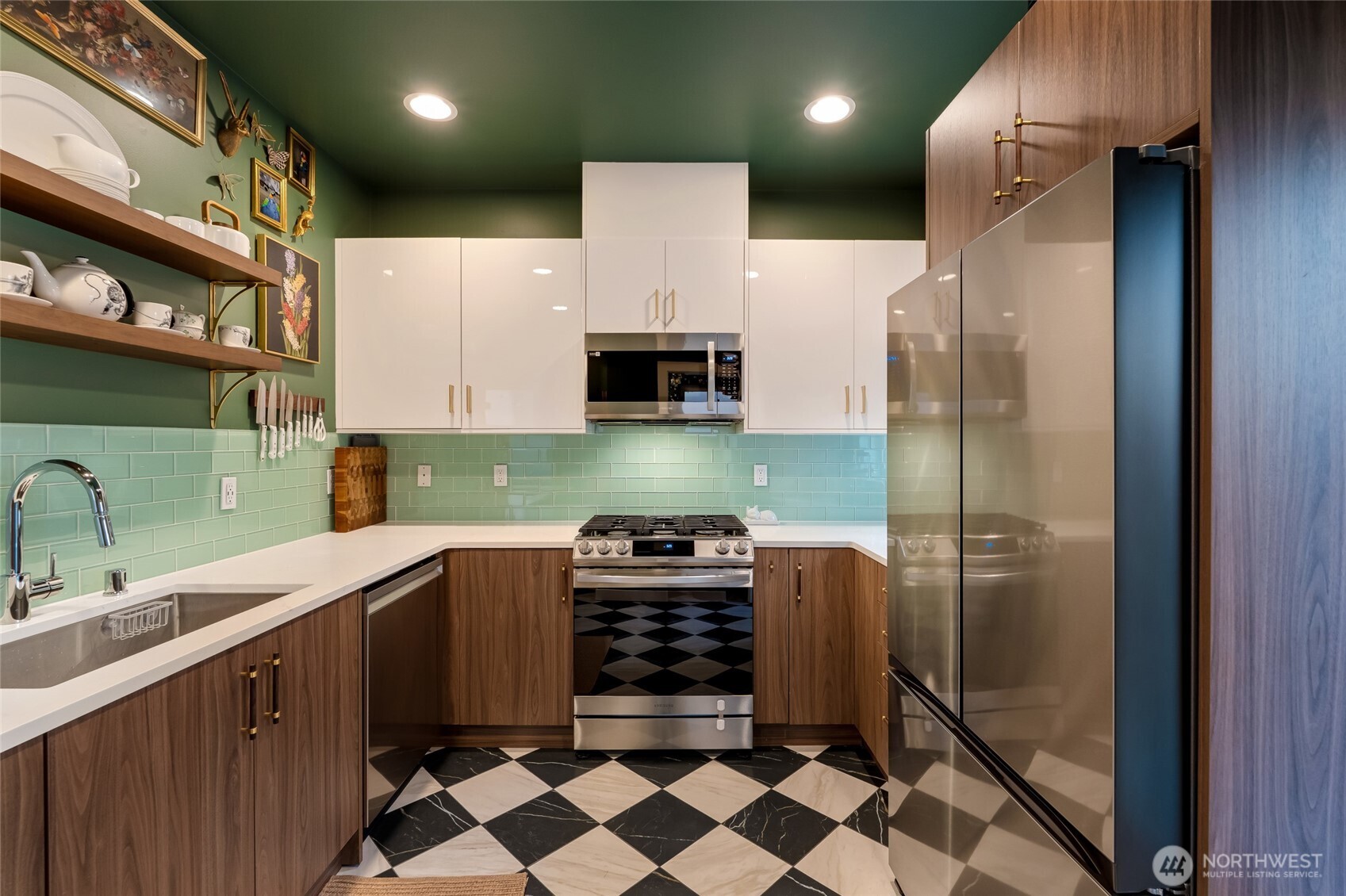 2204 California Avenue SW Unit: A