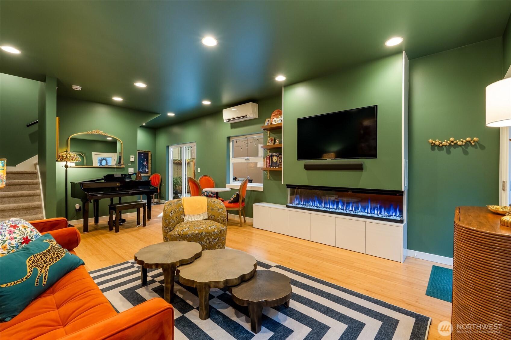 2204 California Avenue SW Unit: A