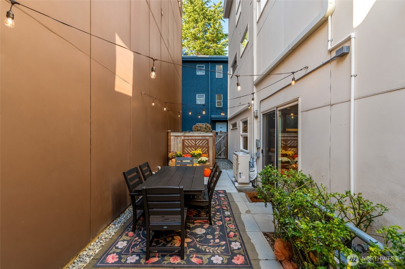 2204 California Avenue SW Unit: A