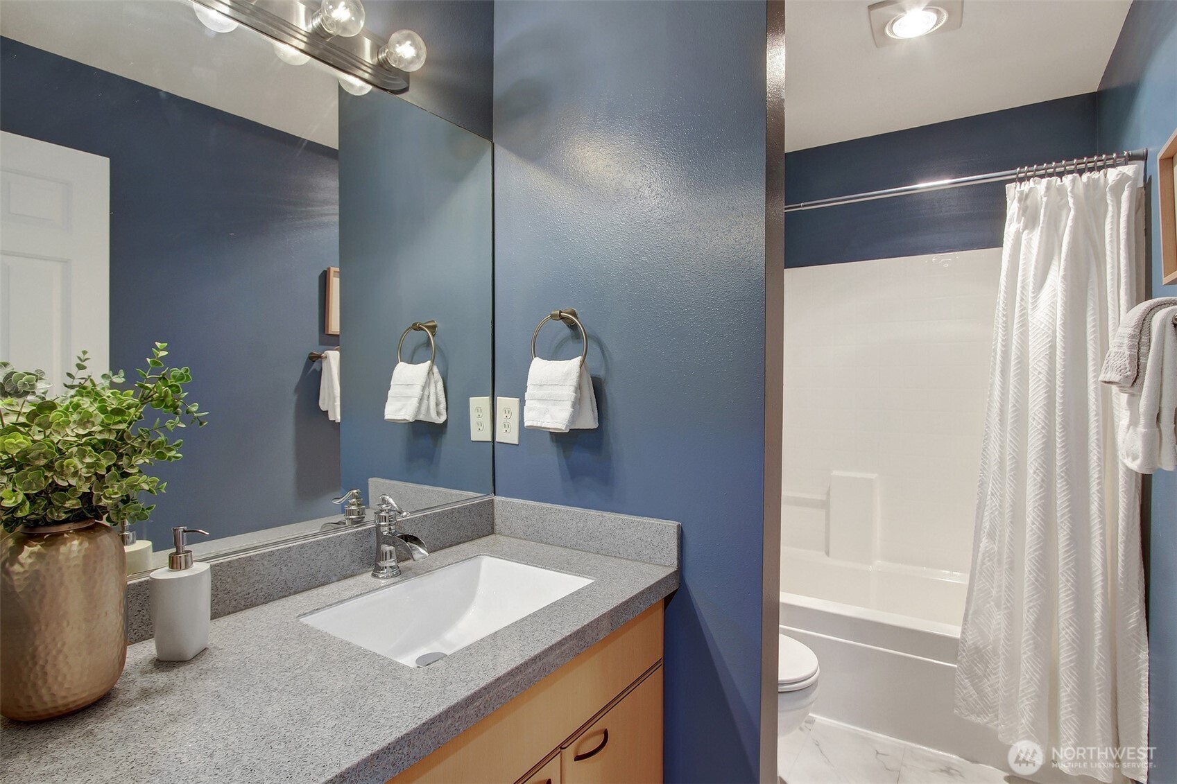 20802 72nd Avenue W Unit: 304