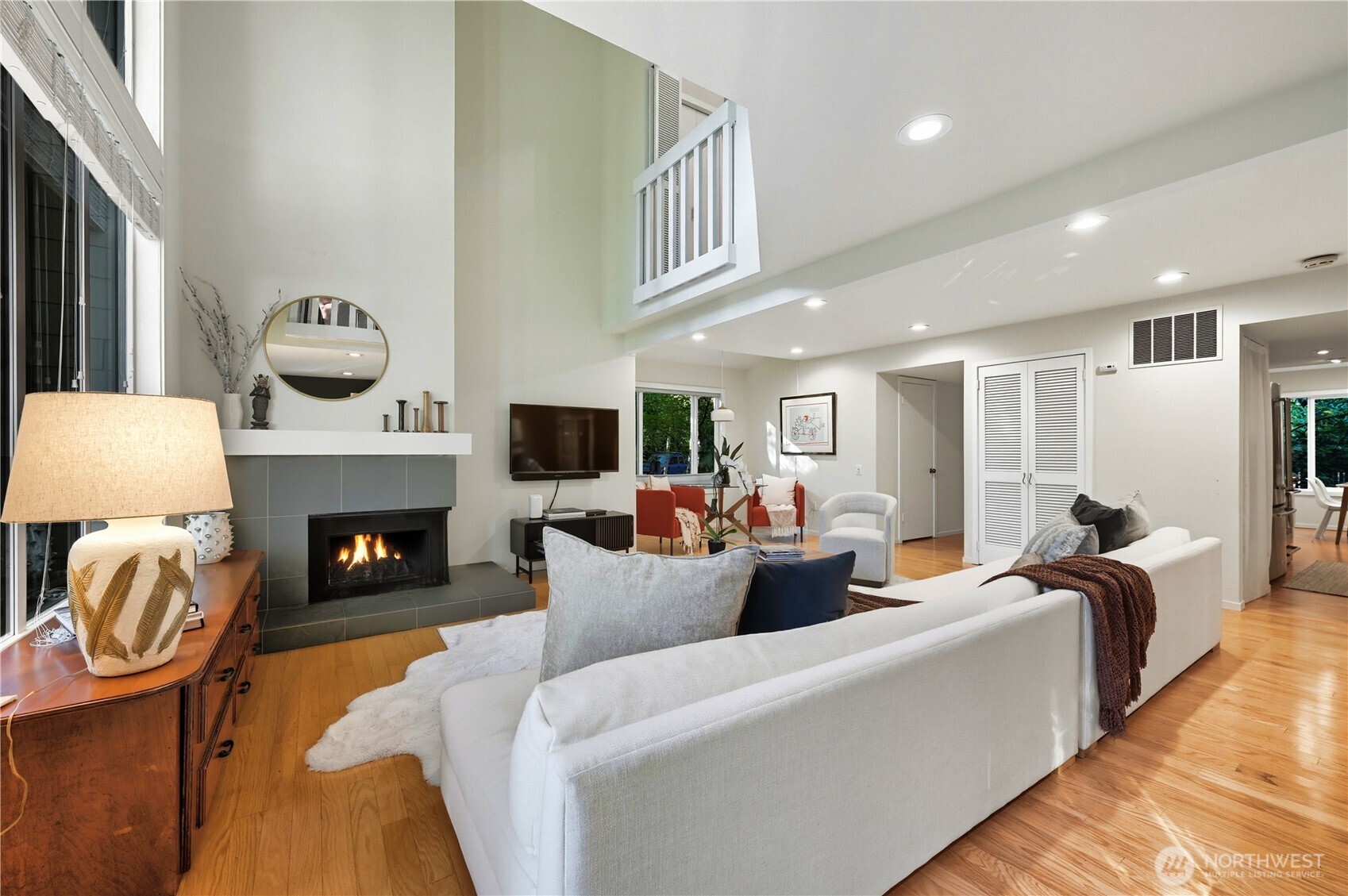 13730 15th Avenue NE Unit: E204